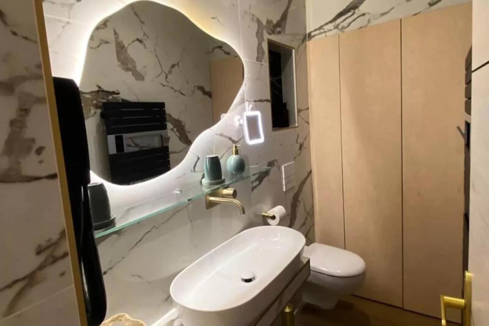 19a - Le Septi&egrave;me Ciel, Cocoon Lover-Image-tags.