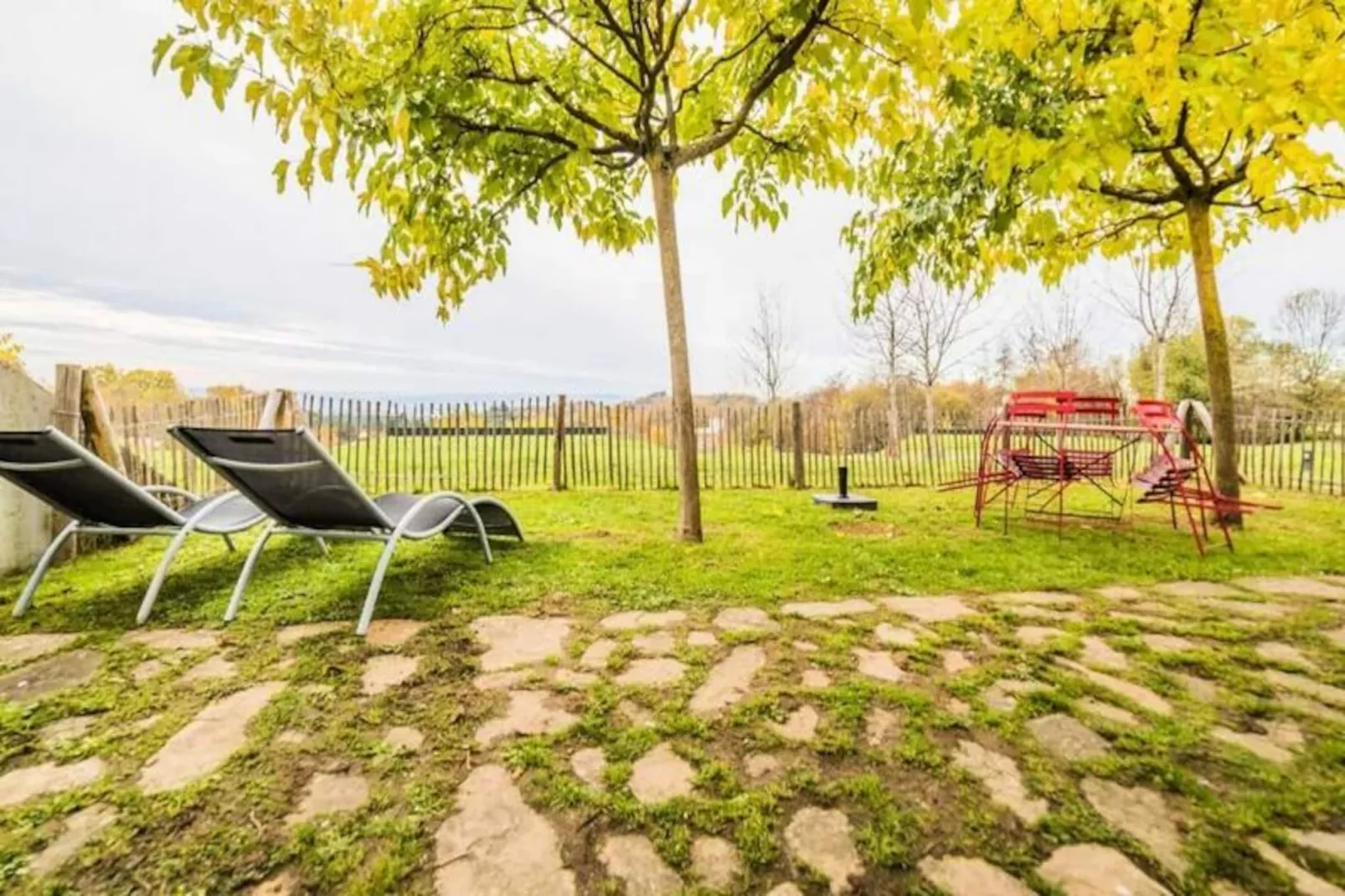 Résidence Les Collines de Sainte Féréole-Image-tags.