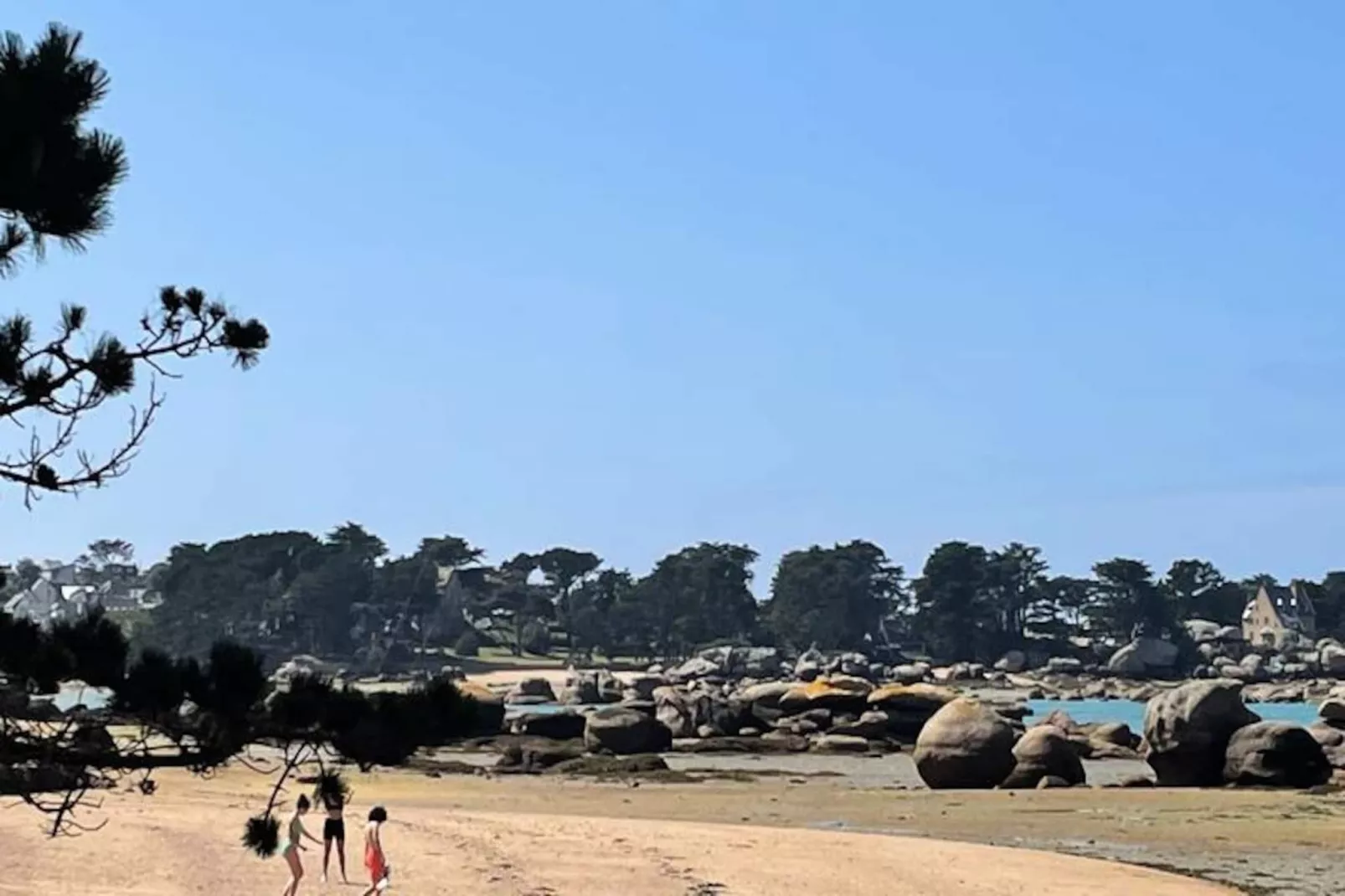 Résidence D06-tregastel-Image-tags.