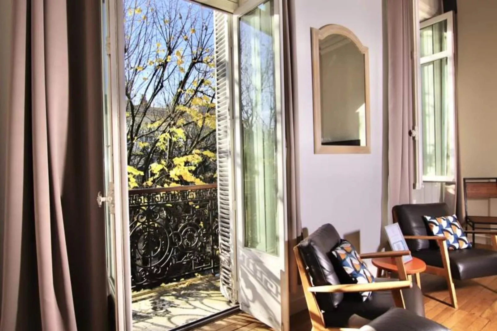 Magnifique Et Lumineux T3 De Charme Aux Quinconces Id&eacute;al Pour 4 Personnes-Sfeer