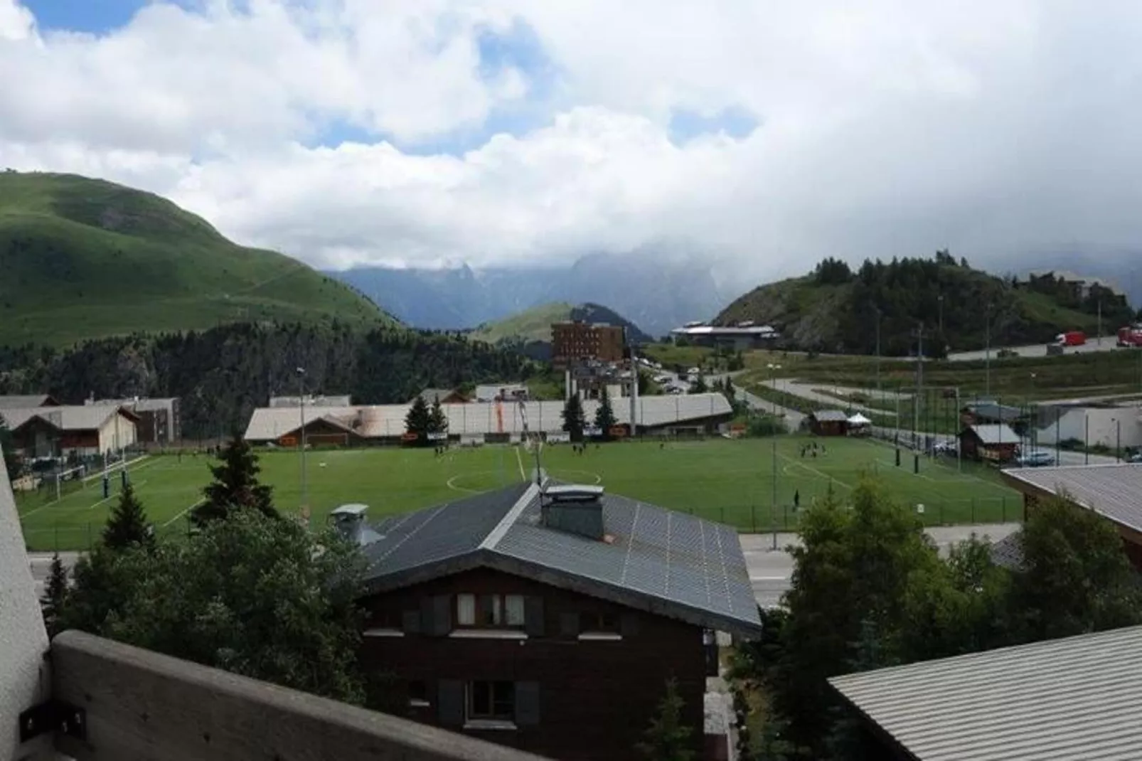 Résidence Kandahar-Uitzicht zomer