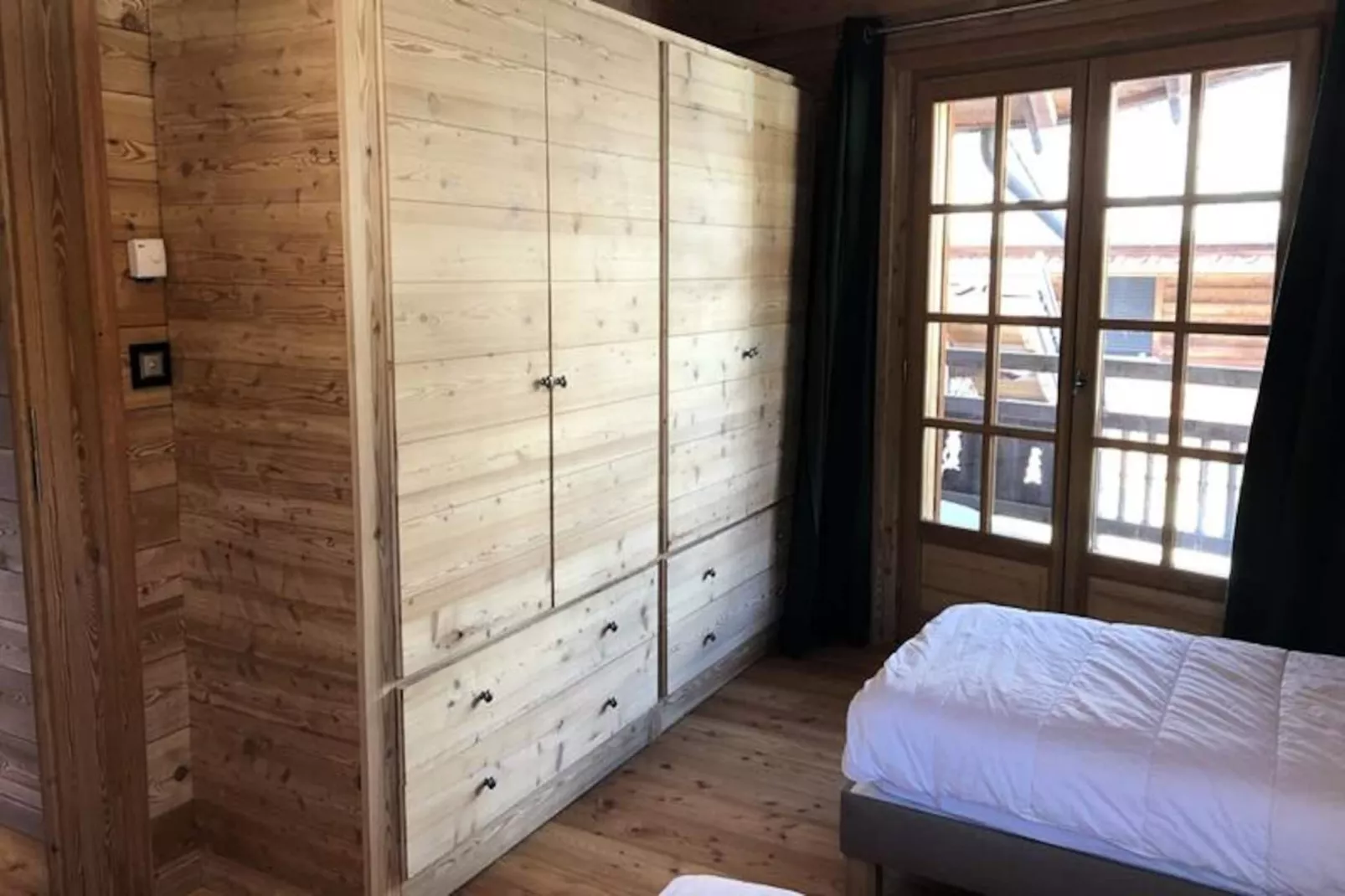 Chalet Pic Bayle-Image-tags.