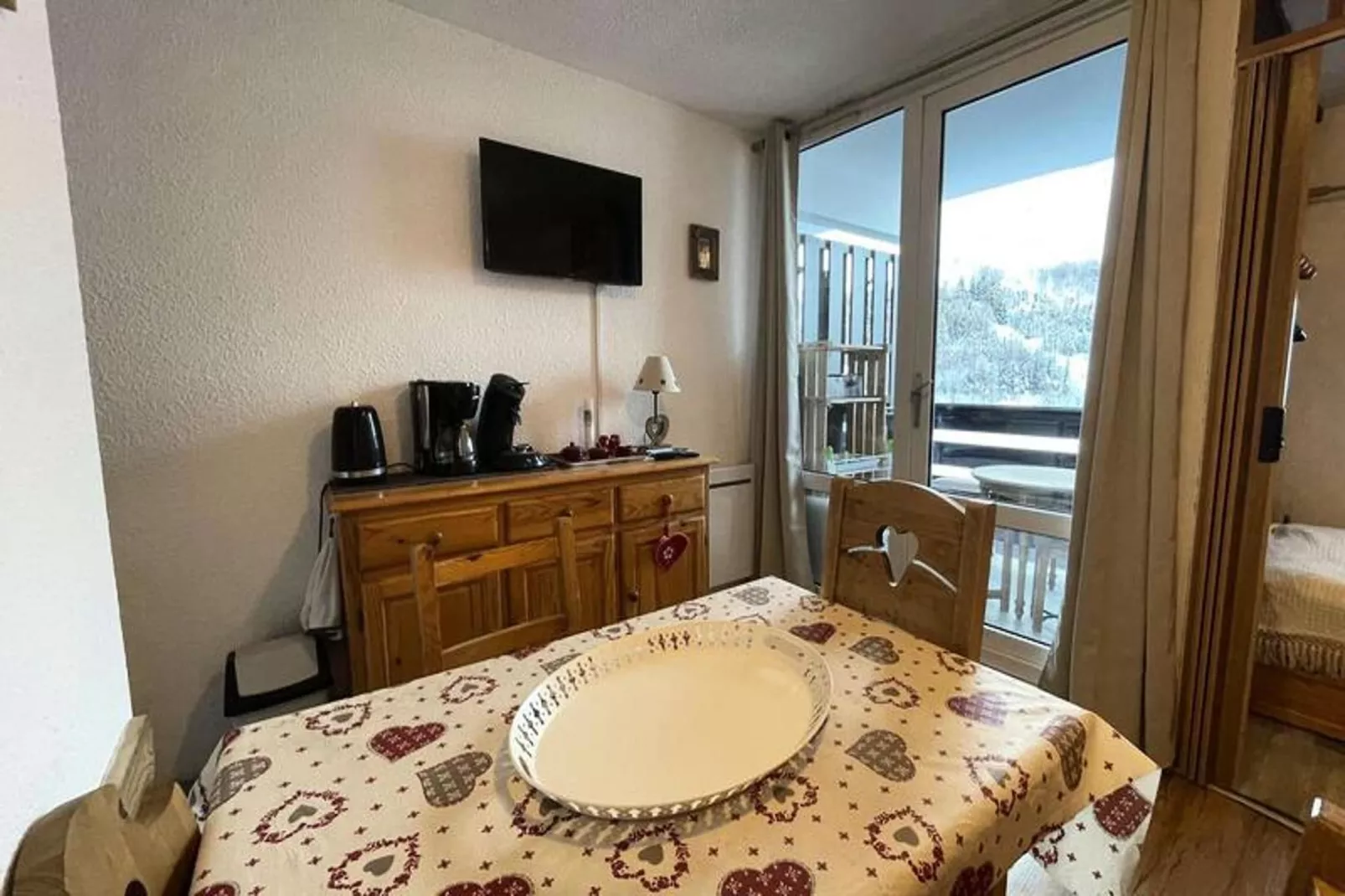 Résidence Arc En Ciel B-Eetkamer