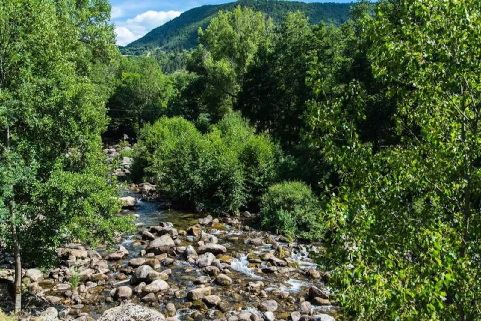 Gîte de France La grange aux roses 4 épis-Image-tags.