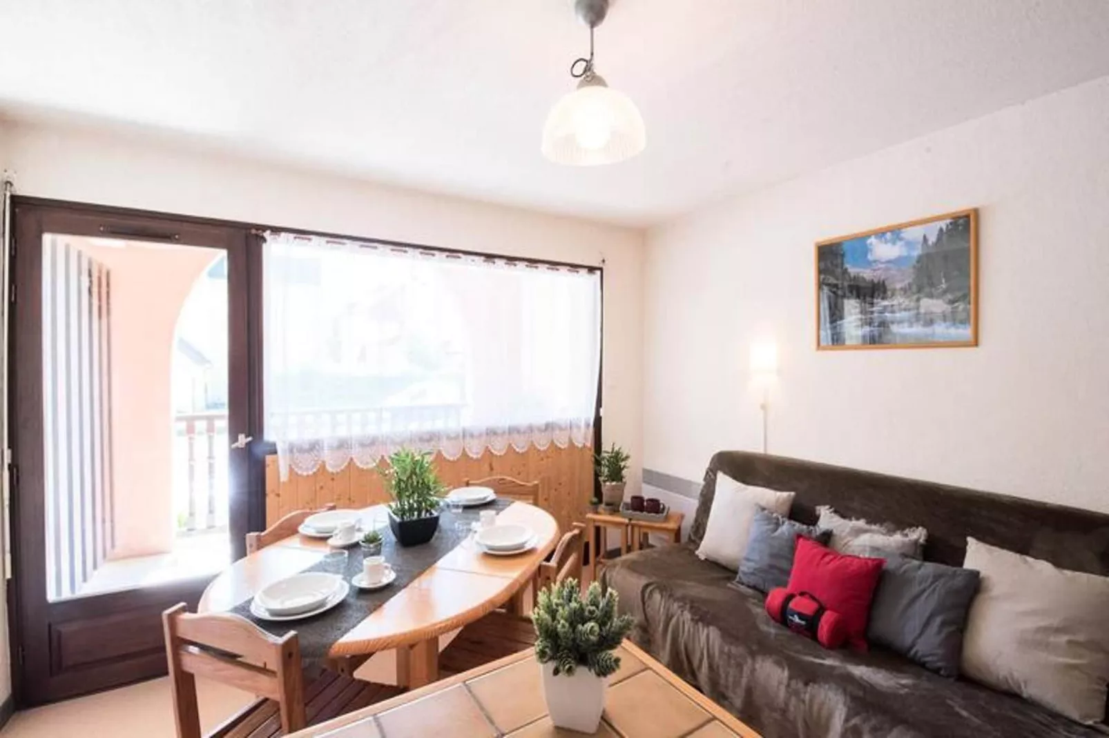 Résidence Portes Du Soleil B-Eetkamer