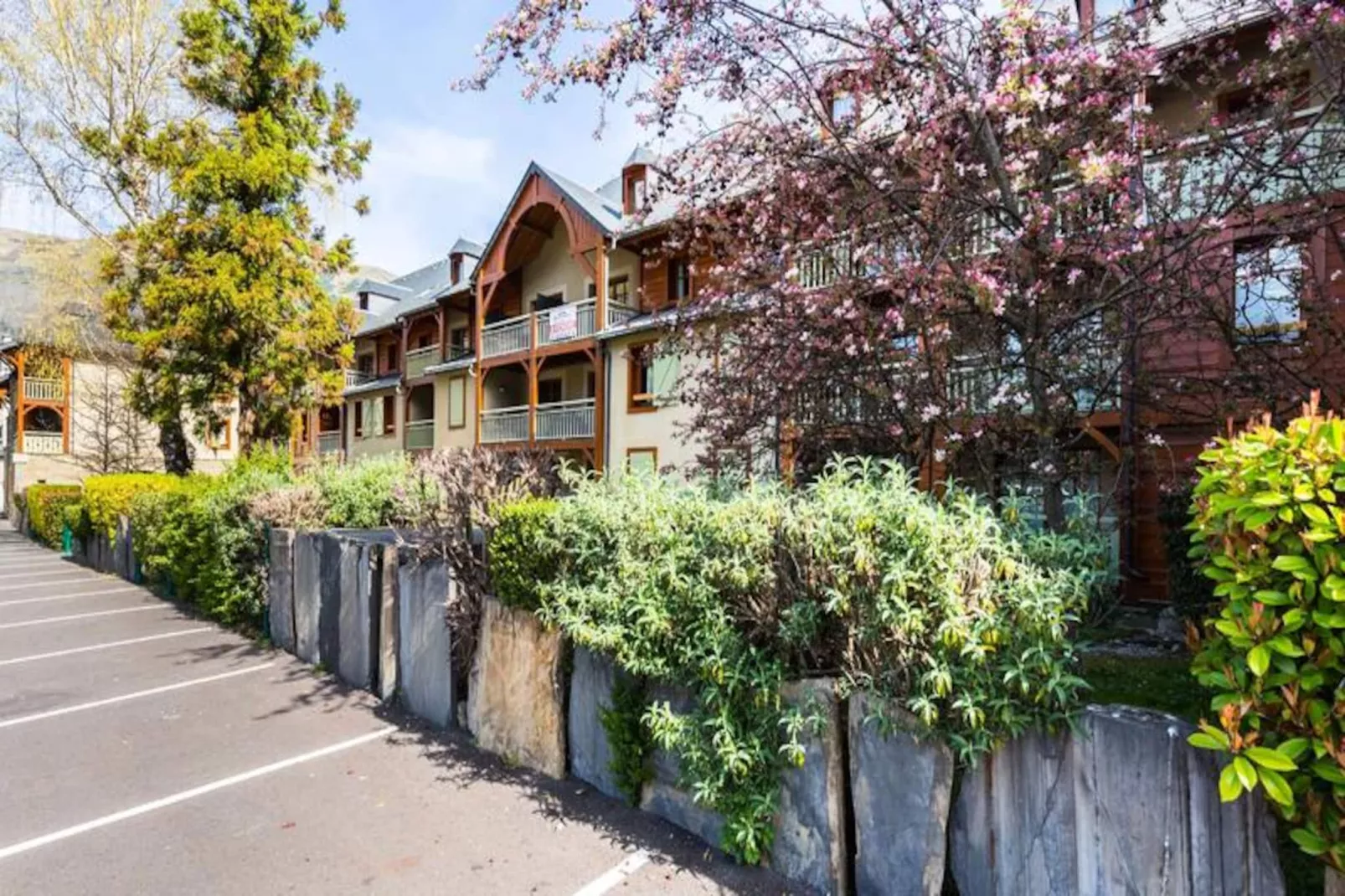 Résidence Cami Real-Image-tags.