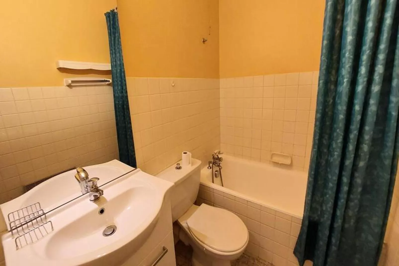 Résidence Le Chateau Durieux 1-Badkamer