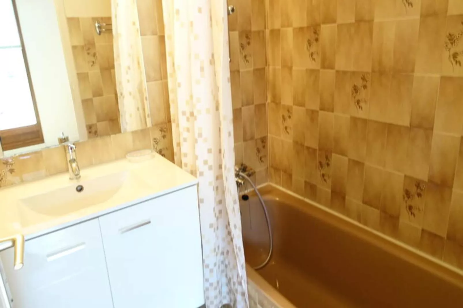 Résidence Le Saint Charles A-Badkamer