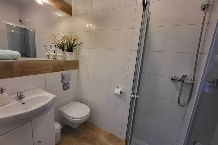 Apartament na parterze 150 m2 Gąski-Badkamer