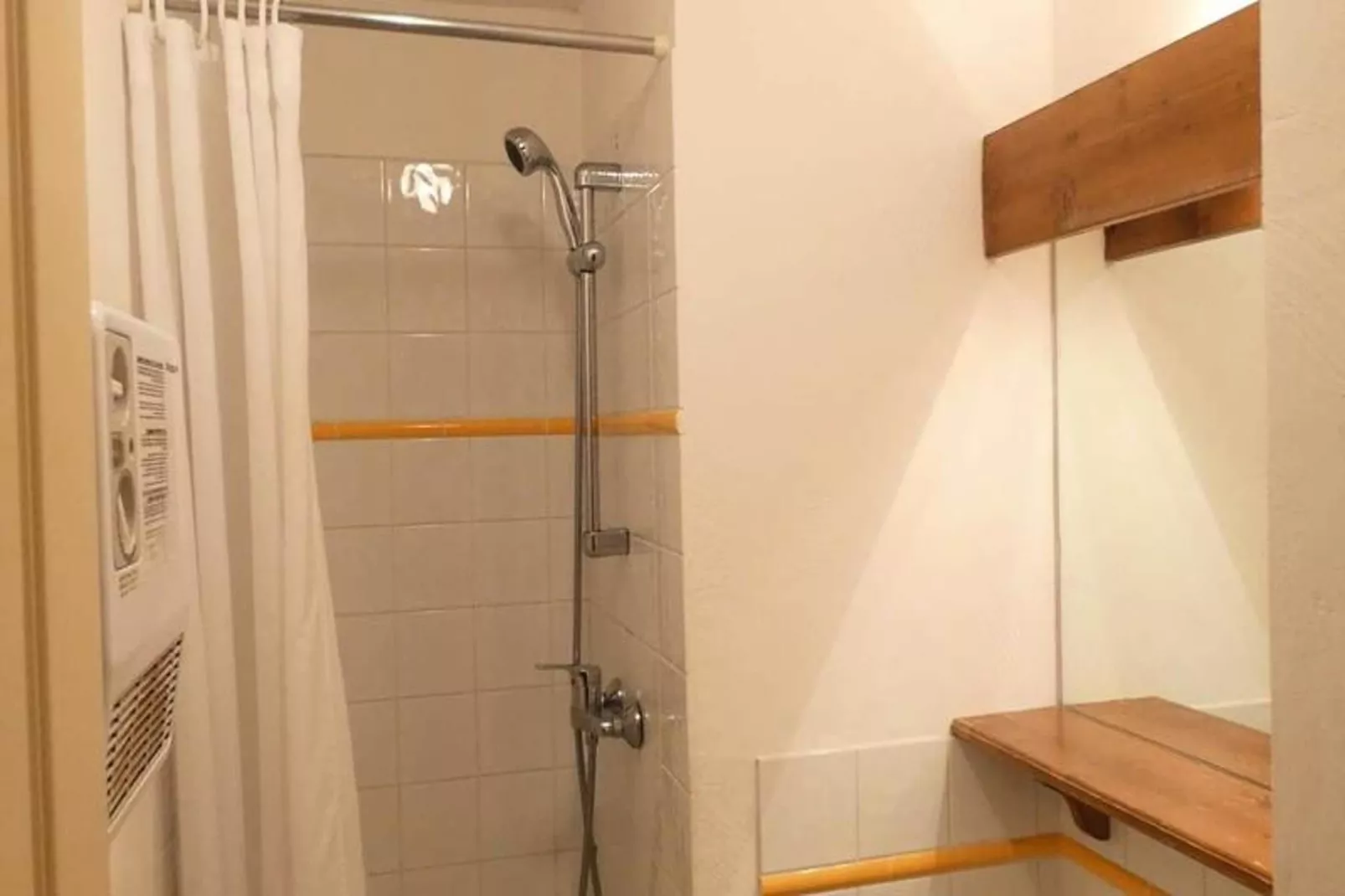 Résidence Athamante - Badkamer