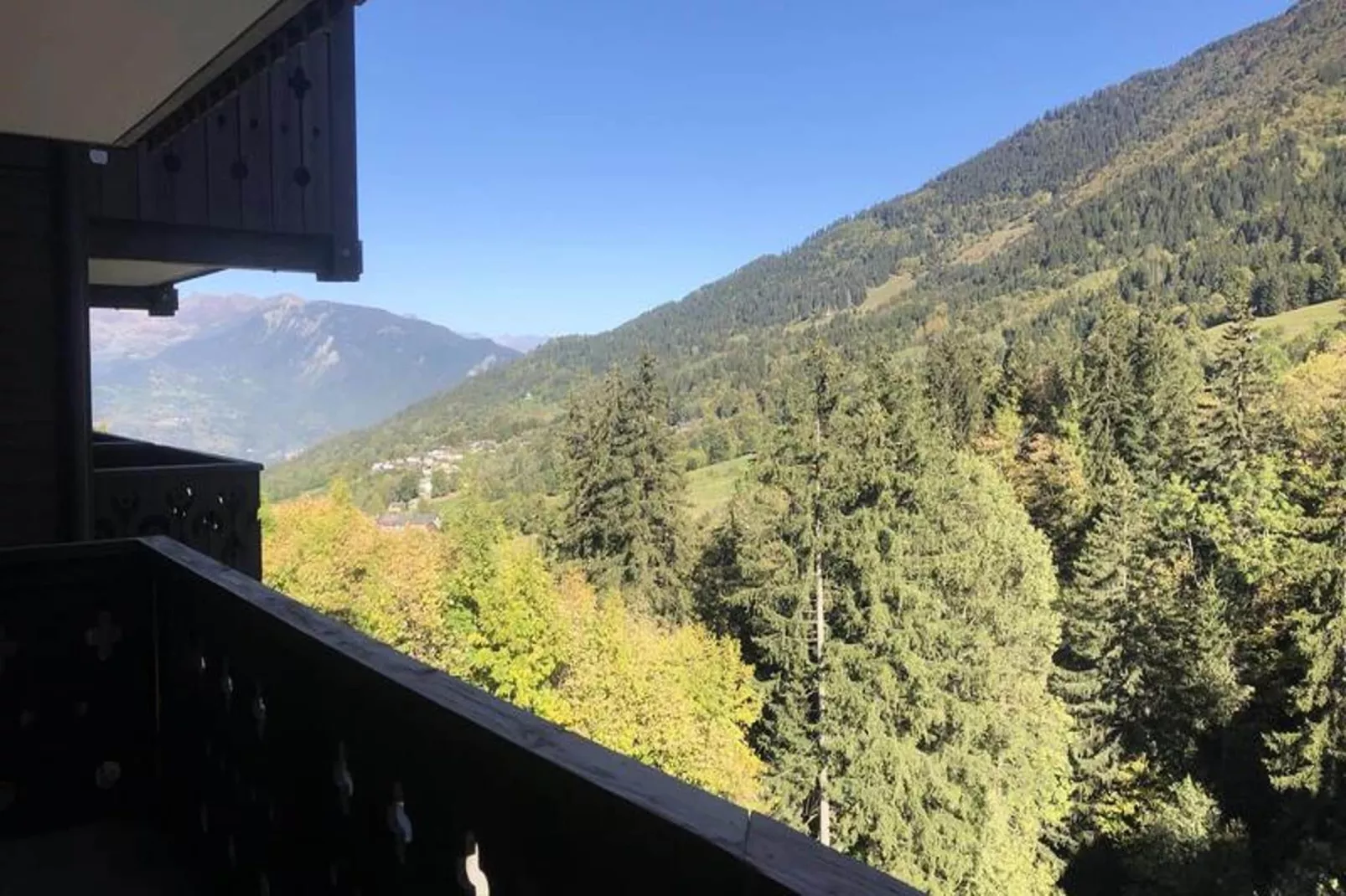 Résidence Valeriane - Uitzicht zomer