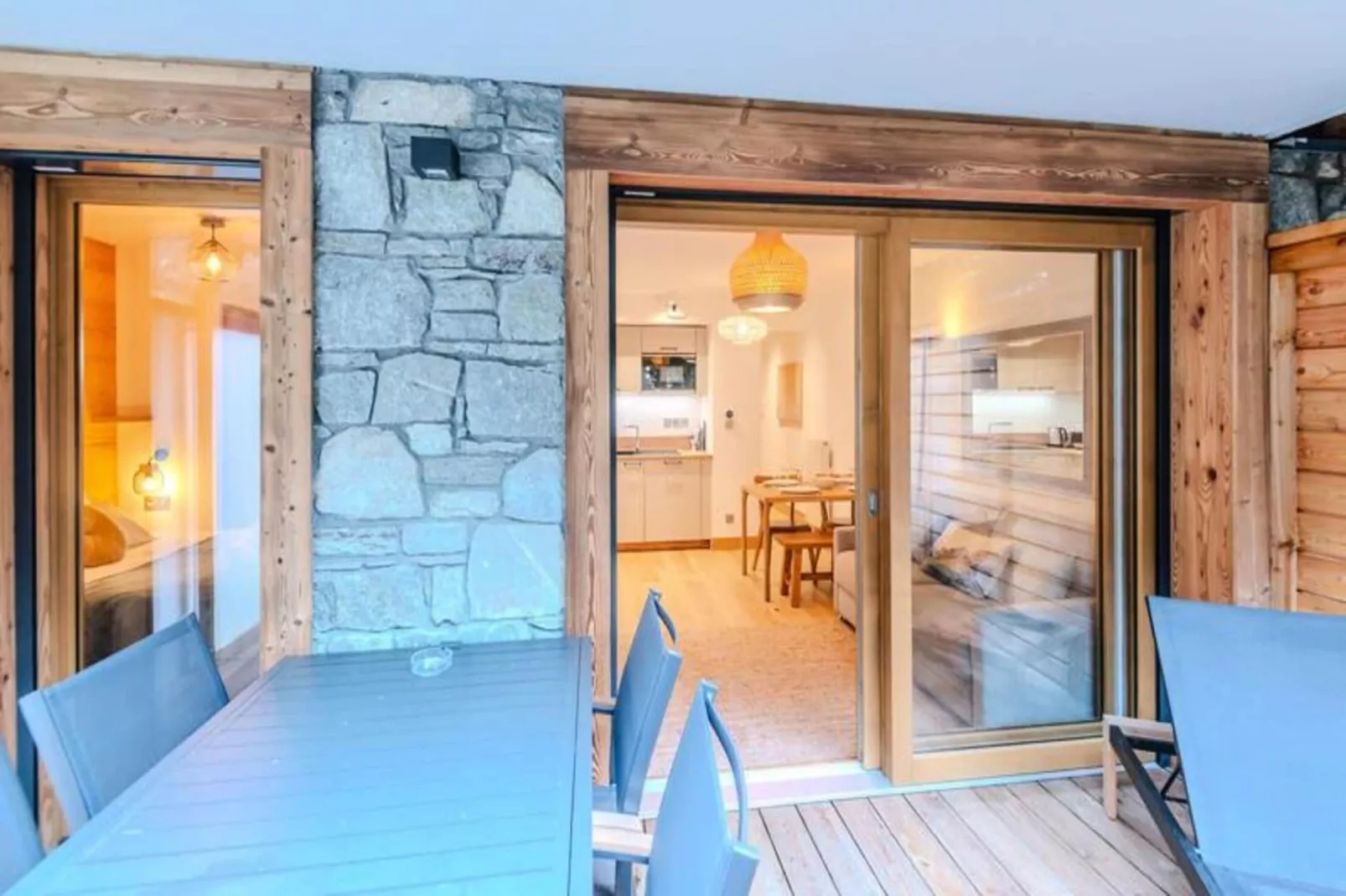 Résidence Les Frenes-Tuinen zomer