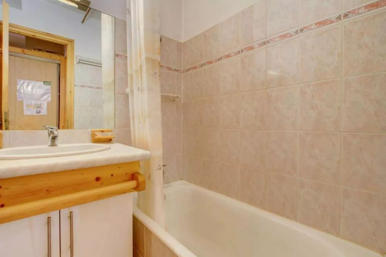 Résidence Le Fanyon-Badkamer