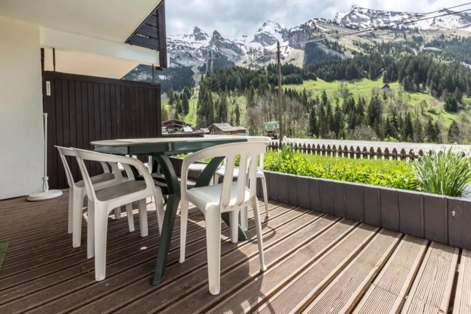 Résidence Balme I-Buitenkant zomer