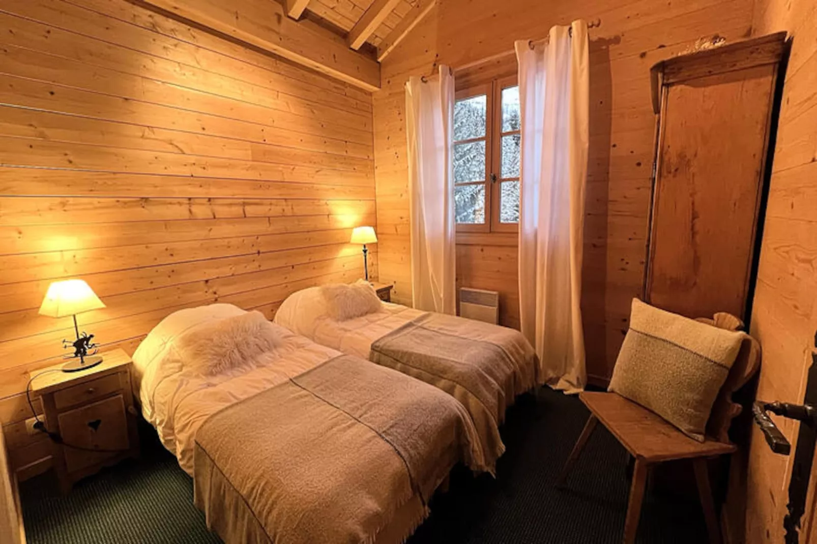 Chalets à La Clusaz-Image-tags.