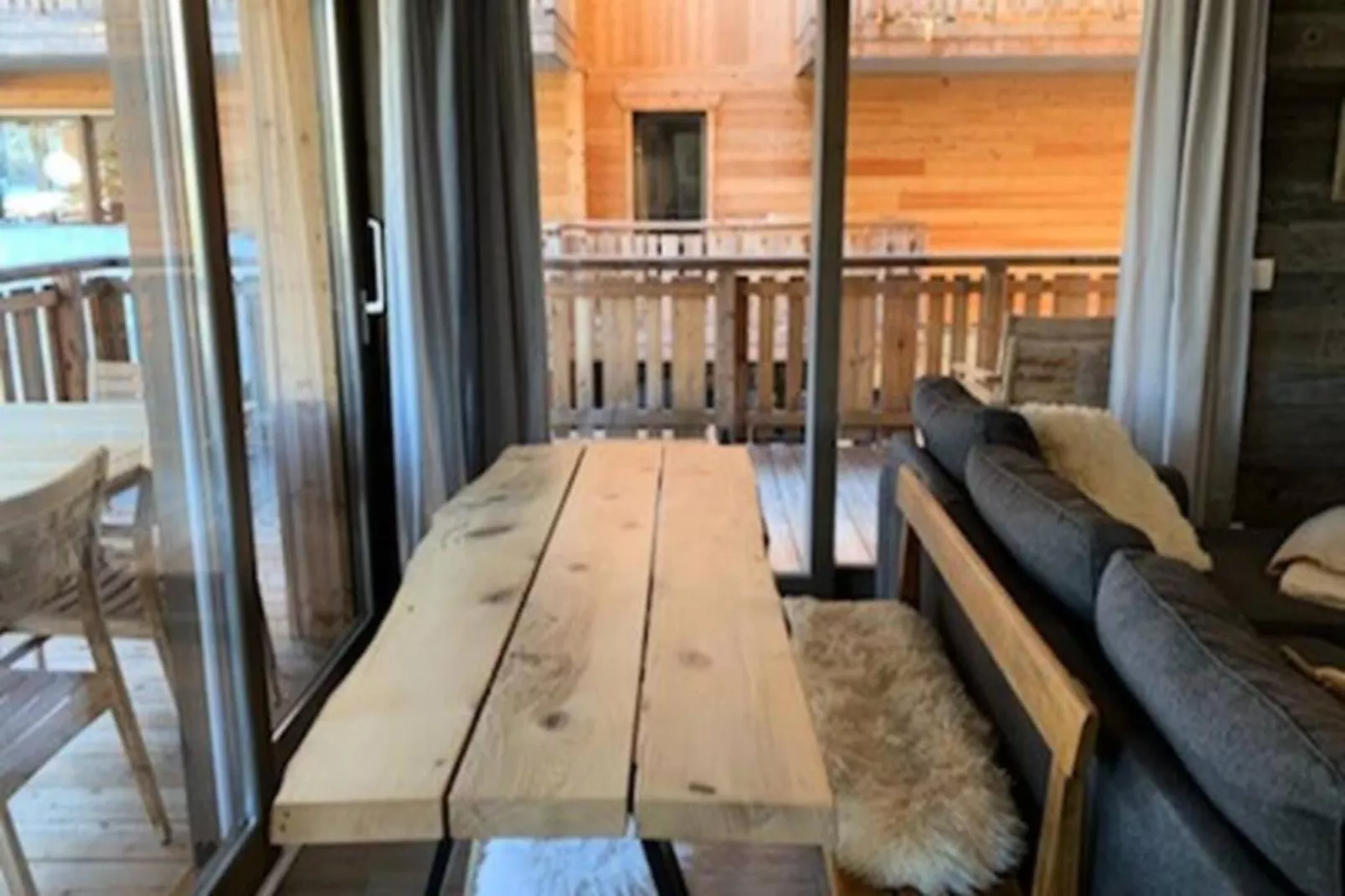 Chalet Des Freinets-Buitenkant zomer