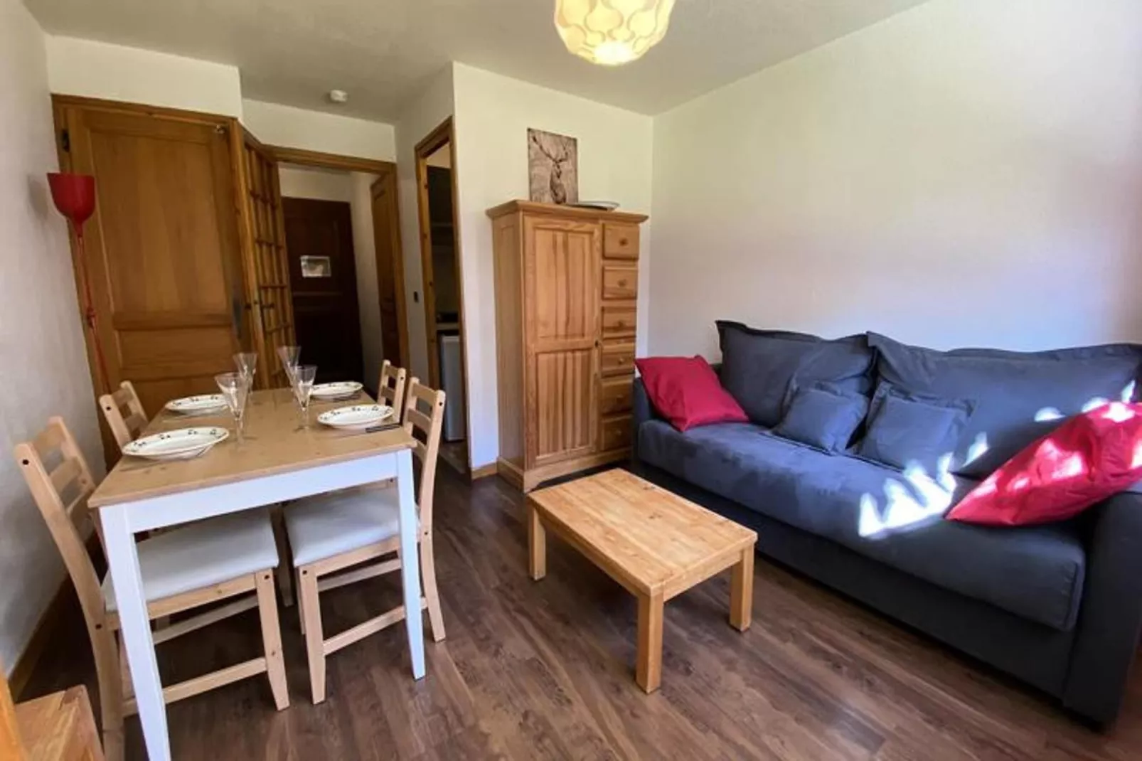 Résidence Clos Du Savoy-Eetkamer