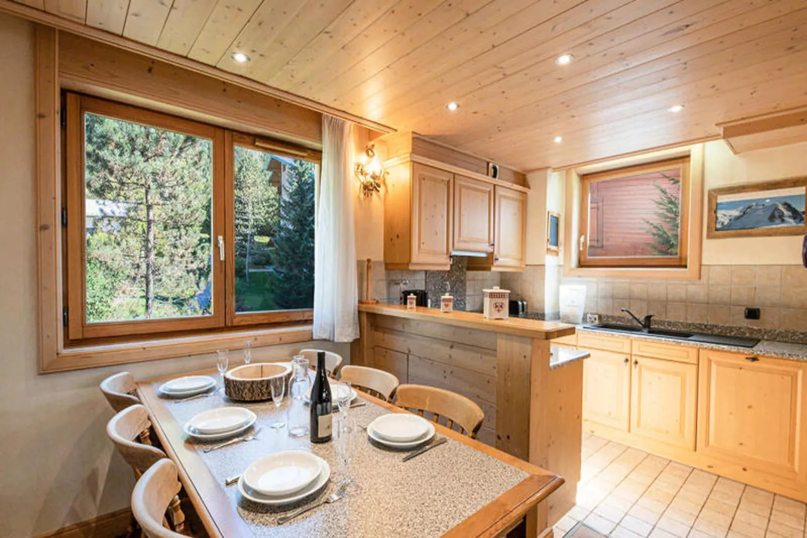 Chalets Du Savoy-Eetkamer