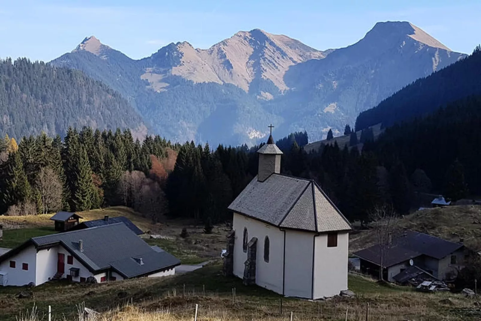Appartements à Saint Jean d'Aulps-Uitzicht zomer