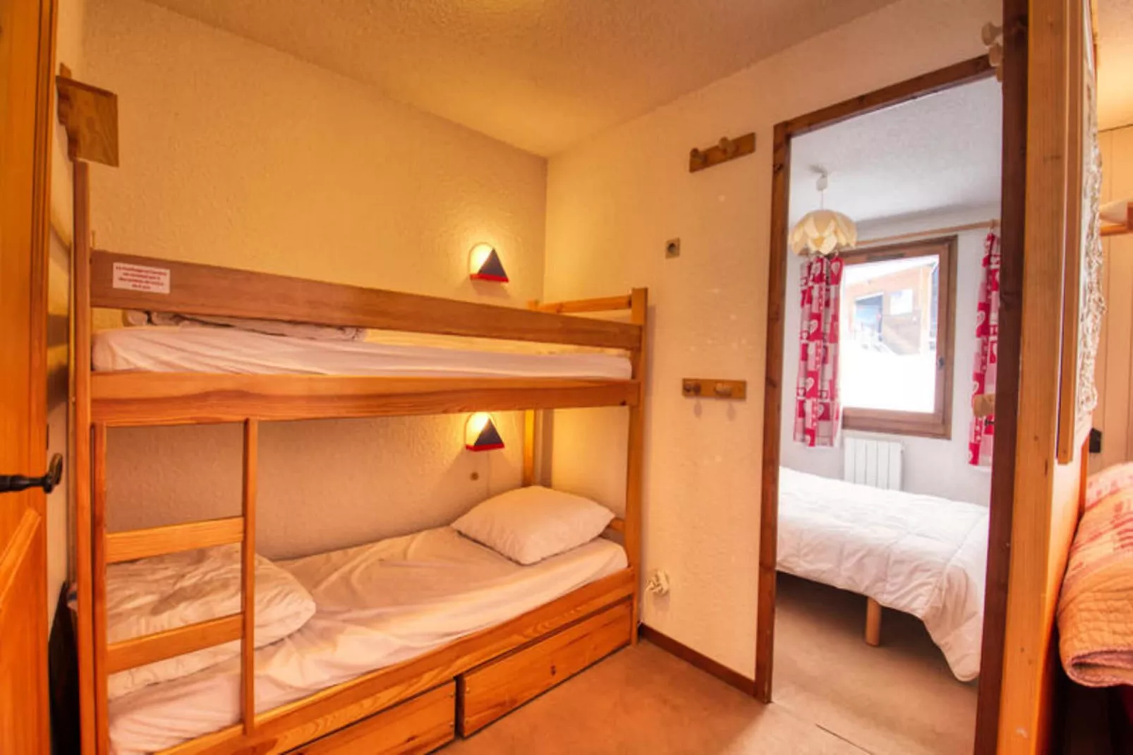 Résidence Criou Ii-Buitenkant zomer