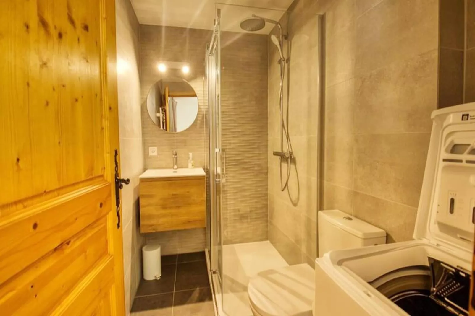 Residence Des Neiges Bat C-Overloop