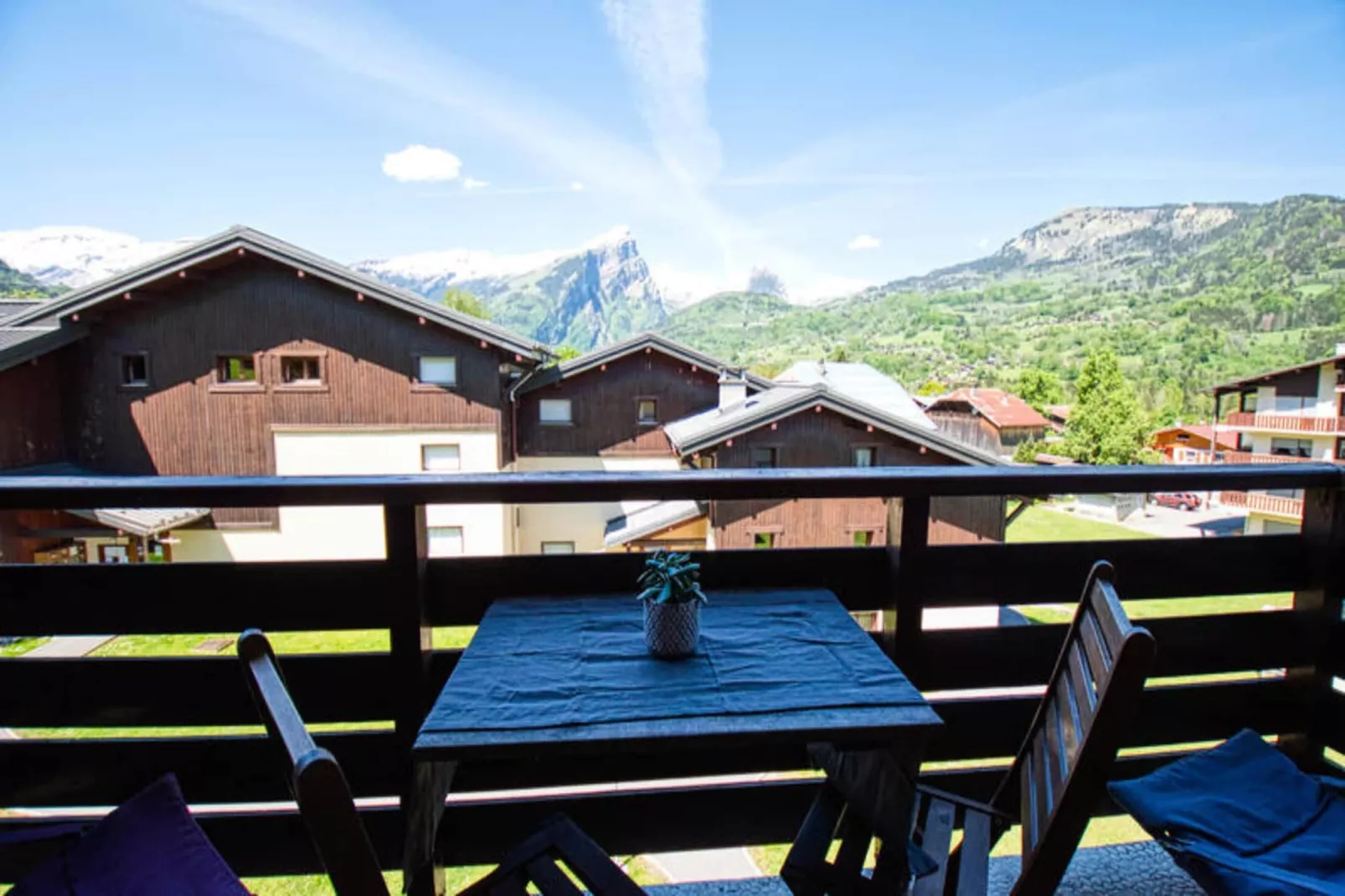 Chalet Du Praz Bat A1-Buitenkant zomer