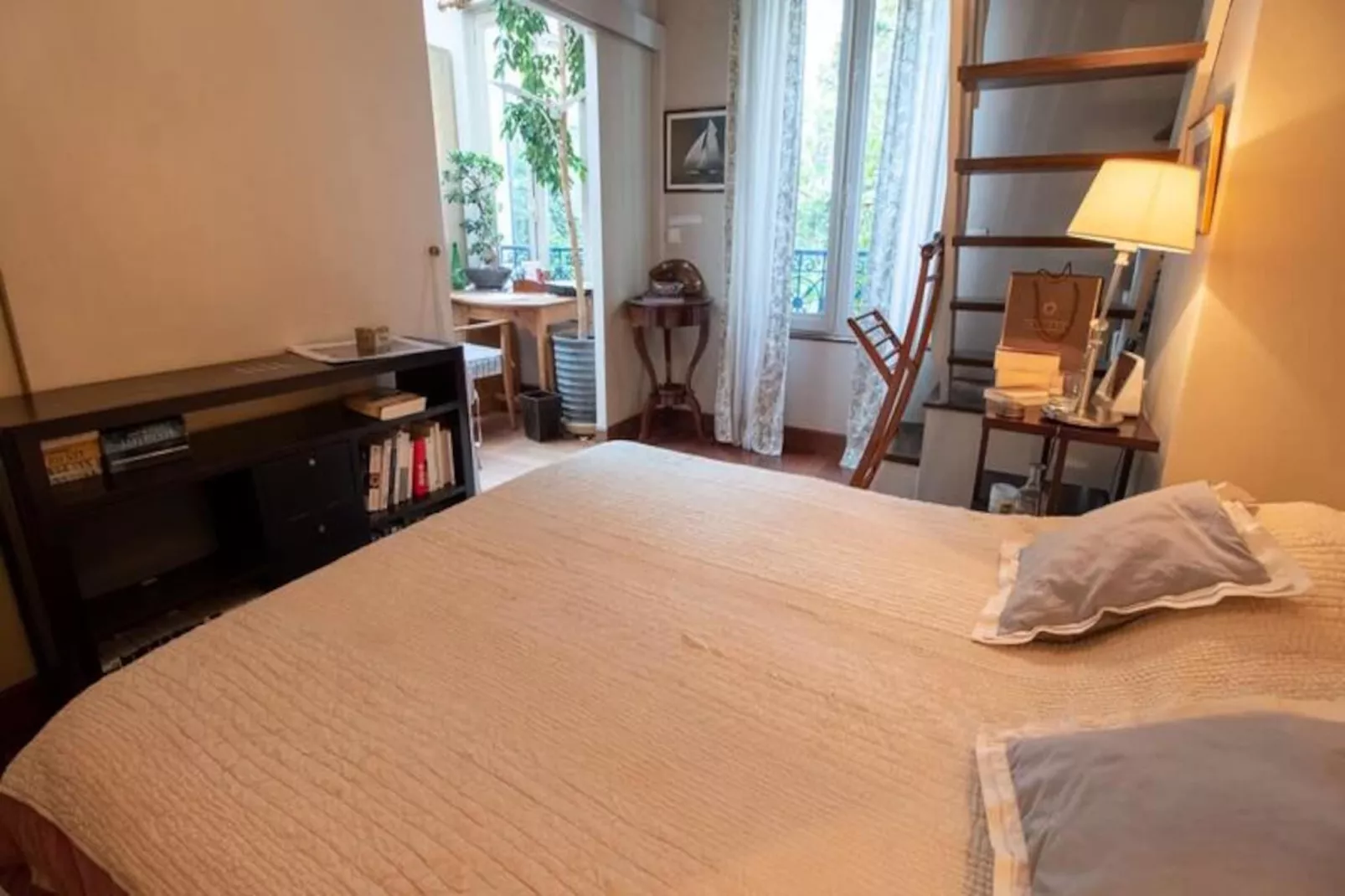 Maison Et Jardin &agrave; Paris-Image-tags.