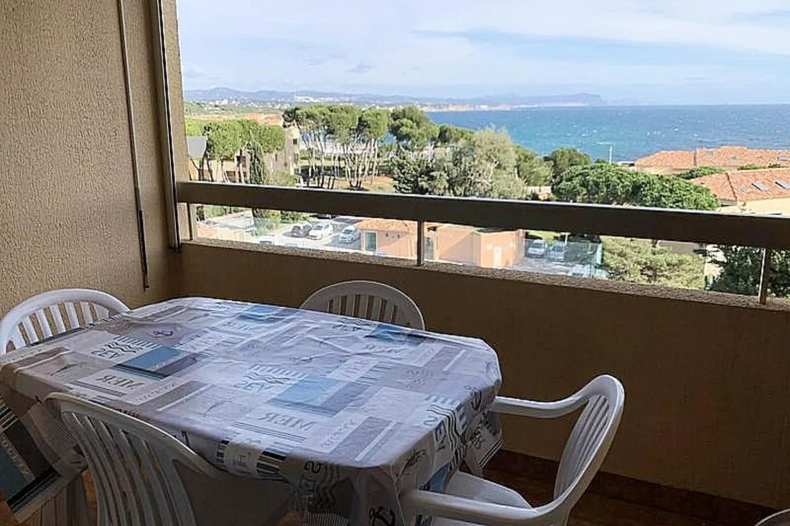 Résidence Marines D'aryana-Keuken