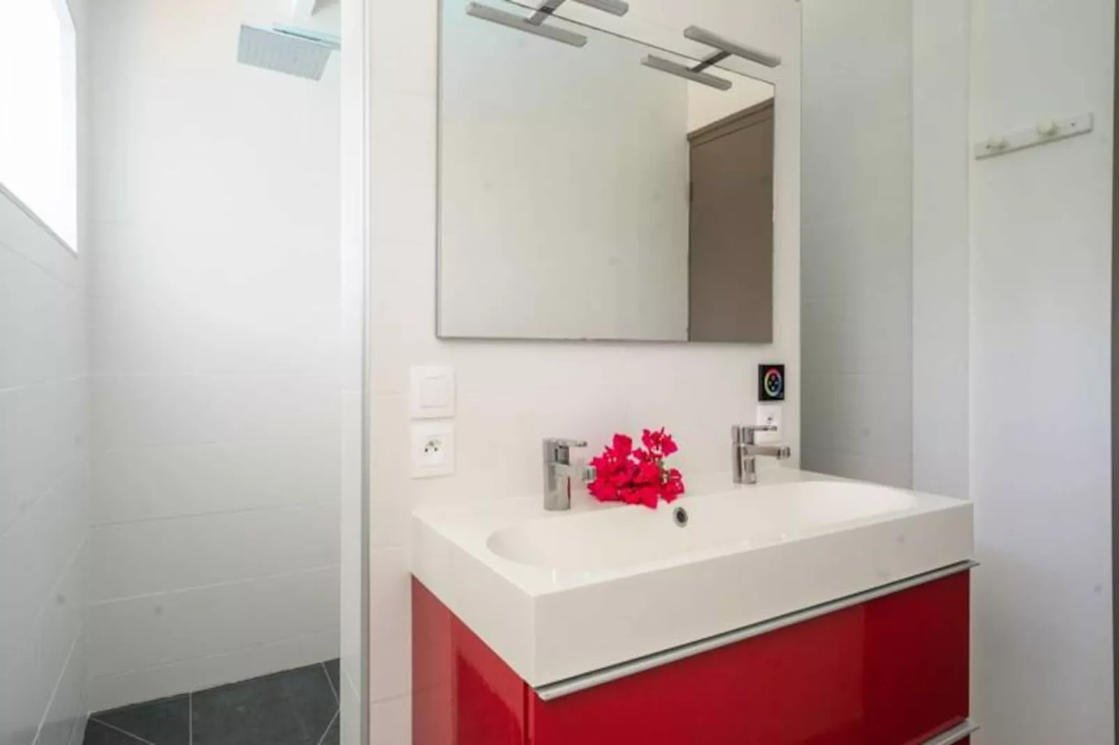 Villa Douce-Image-tags.