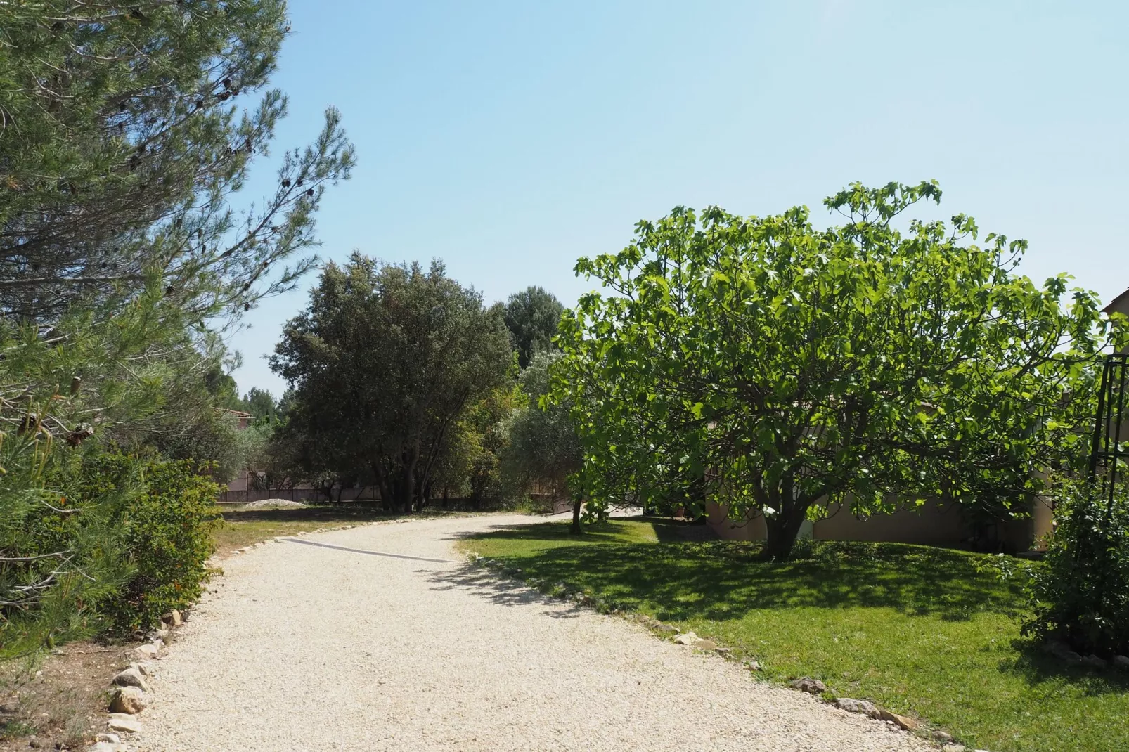 Villa in Lambesc-Tuinen zomer