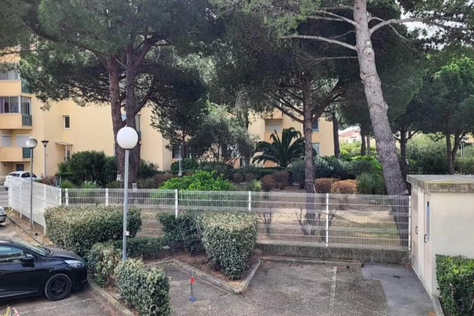 Résidence La Cigale De Mer &agrave; 100 M De La Plage Et Du Centre Ville Du Grau Du Roi-Uitzicht zomer