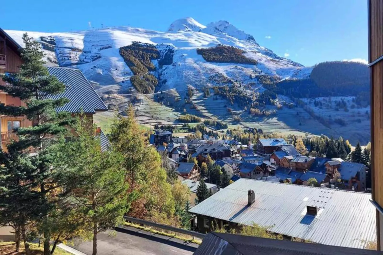 Résidence Alpheratz-Uitzicht zomer