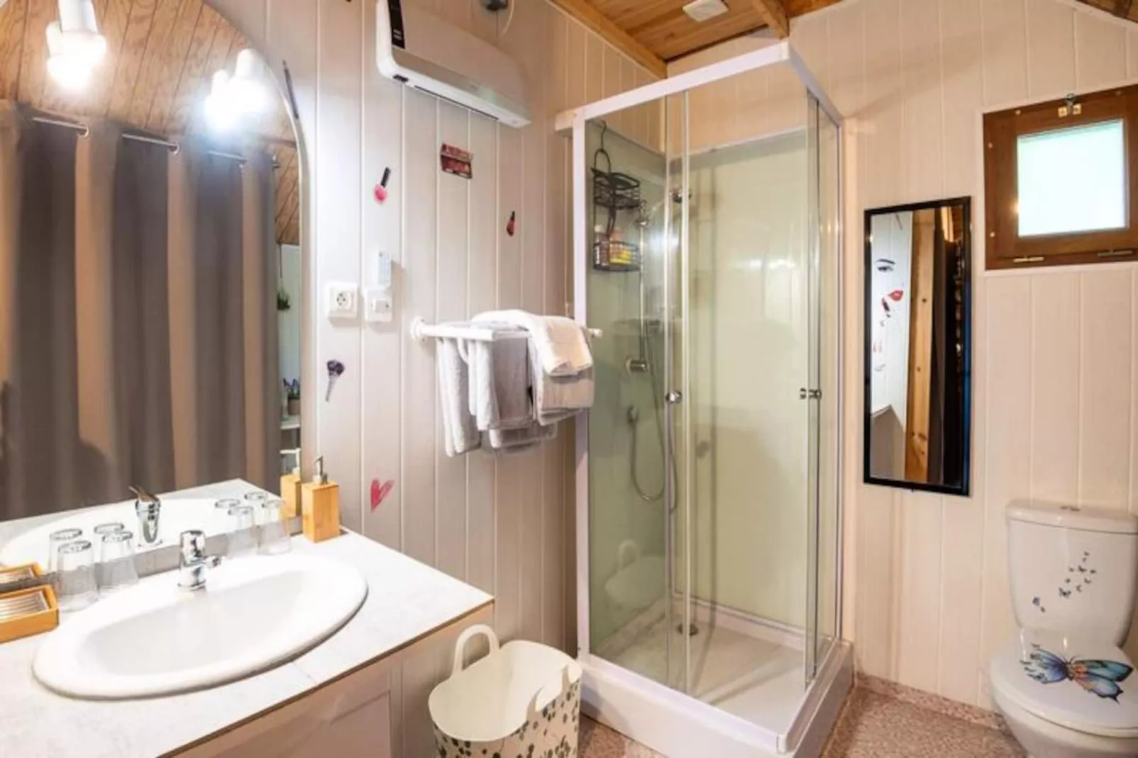 Gîte de France Chalet des 2 m 2/4 personnes 2 épis-Image-tags.