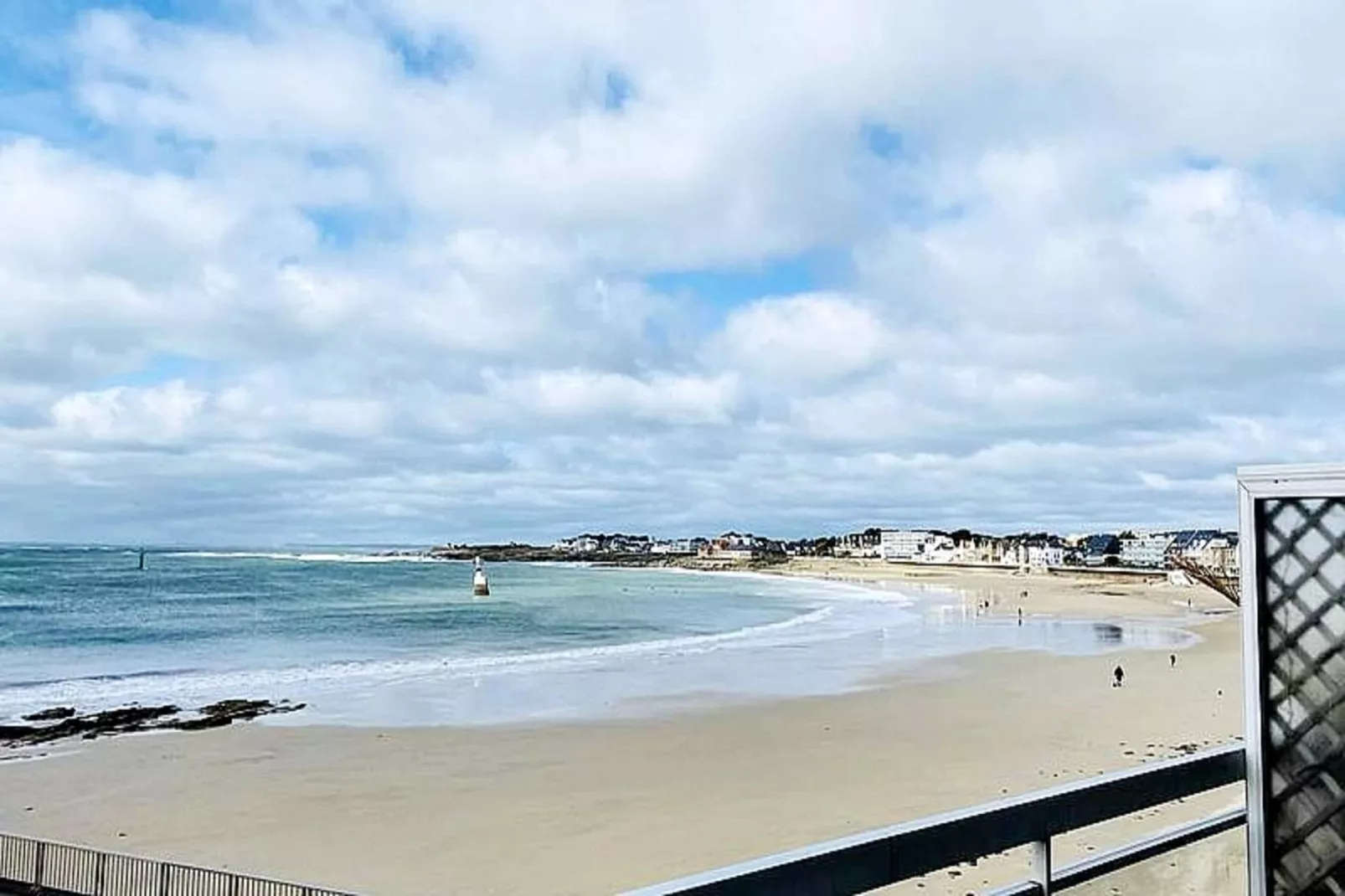 Résidence Tal En Treh-Uitzicht zomer