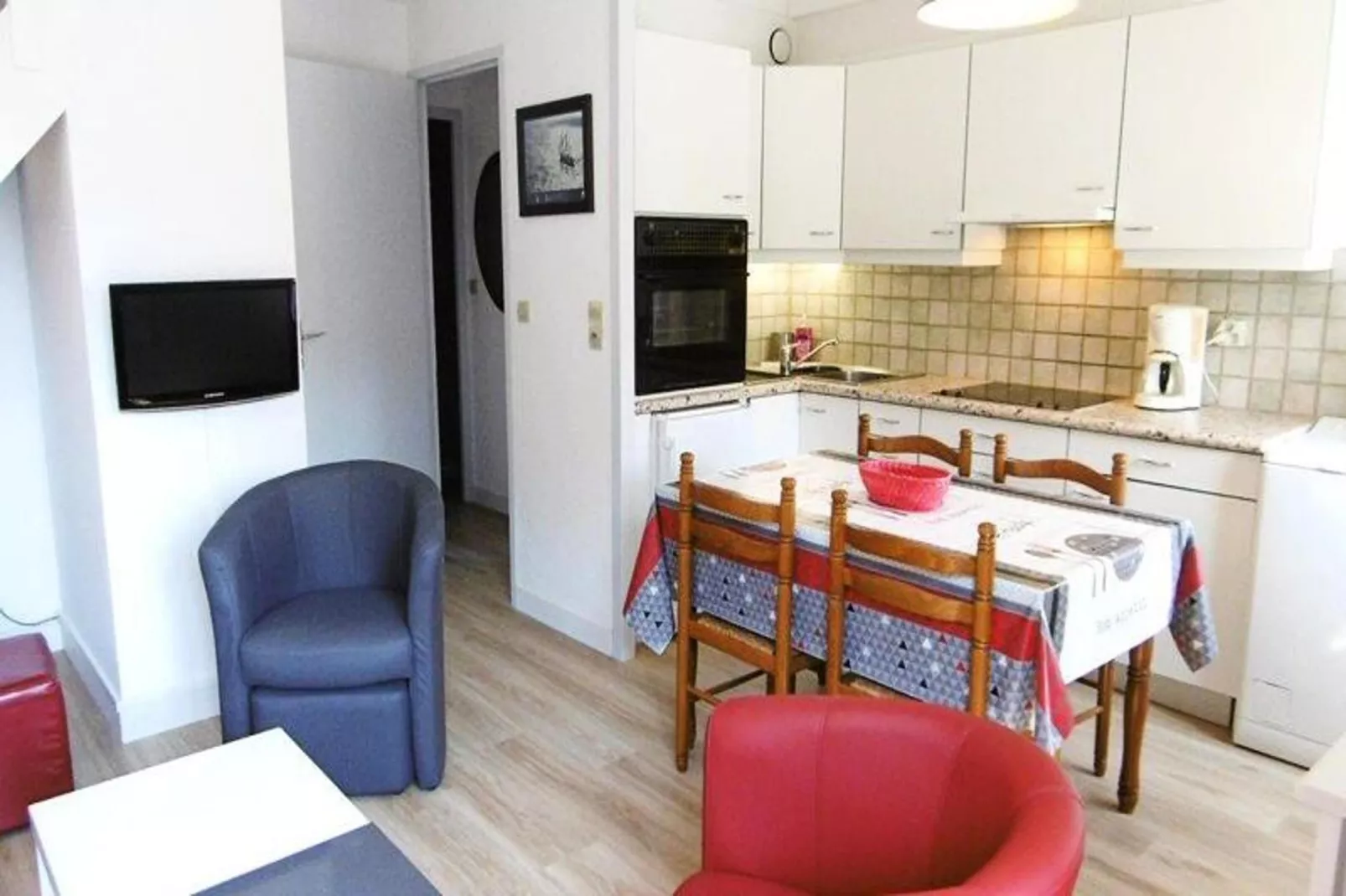 Résidence Duguay Trouin-Eetkamer