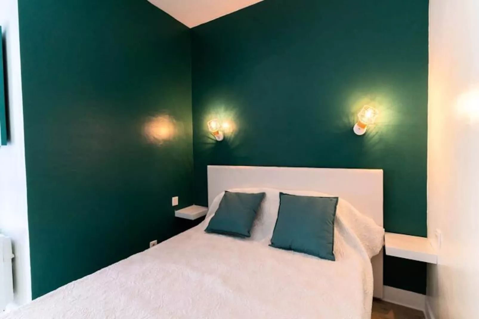 Résidence Tr&egrave;s Bel Appartement R&eacute;nov&eacute; Avec Piscine, Tennis Et Parking Priv&eacute; 09-Image-tags.