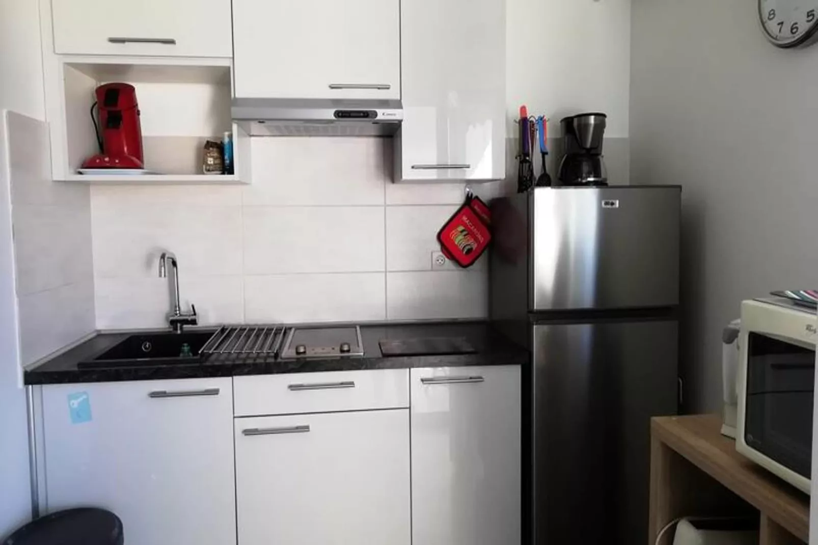 Résidence Le Chateau Durieux 1-Keuken