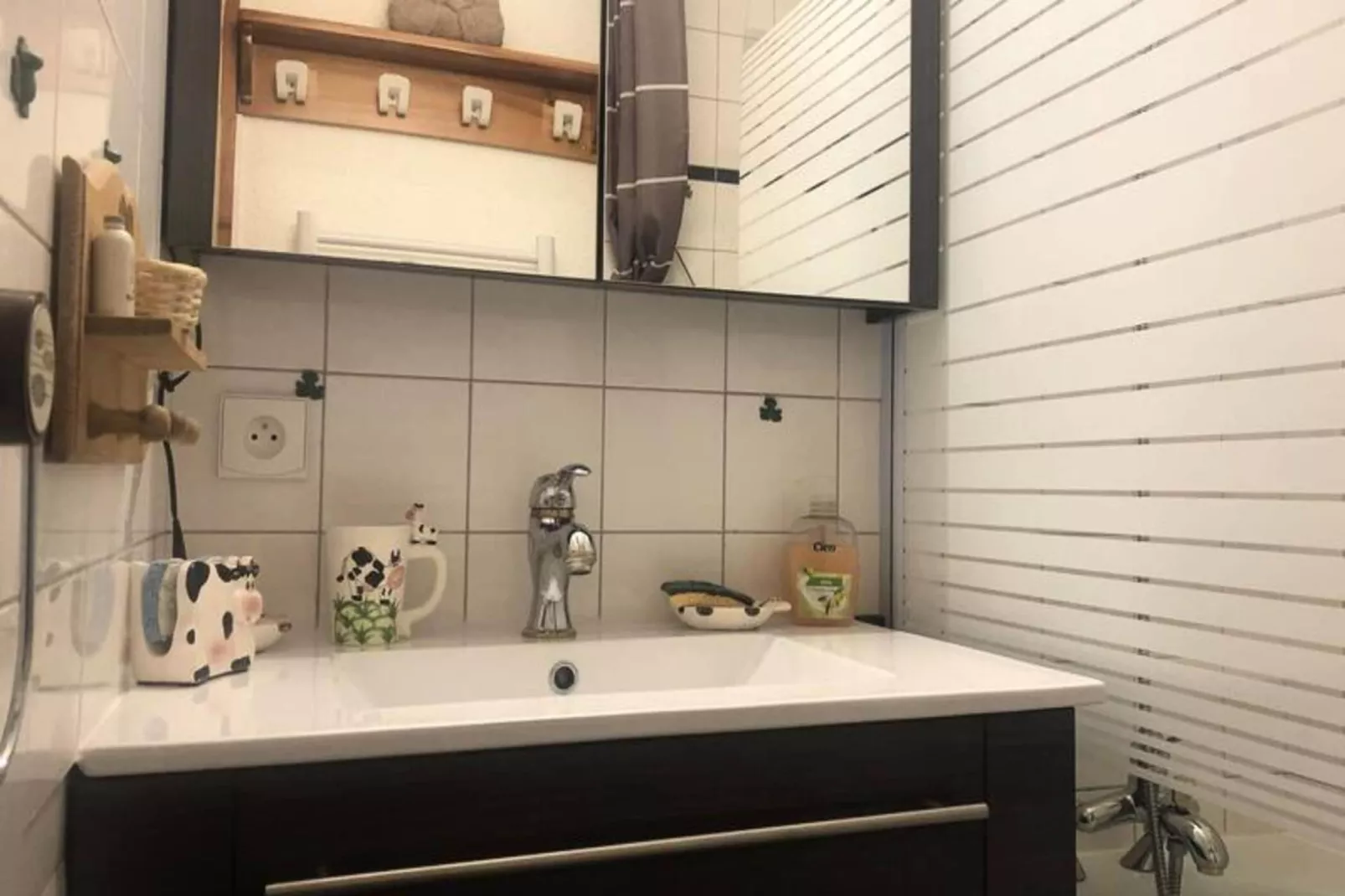 Résidence Buche-Badkamer