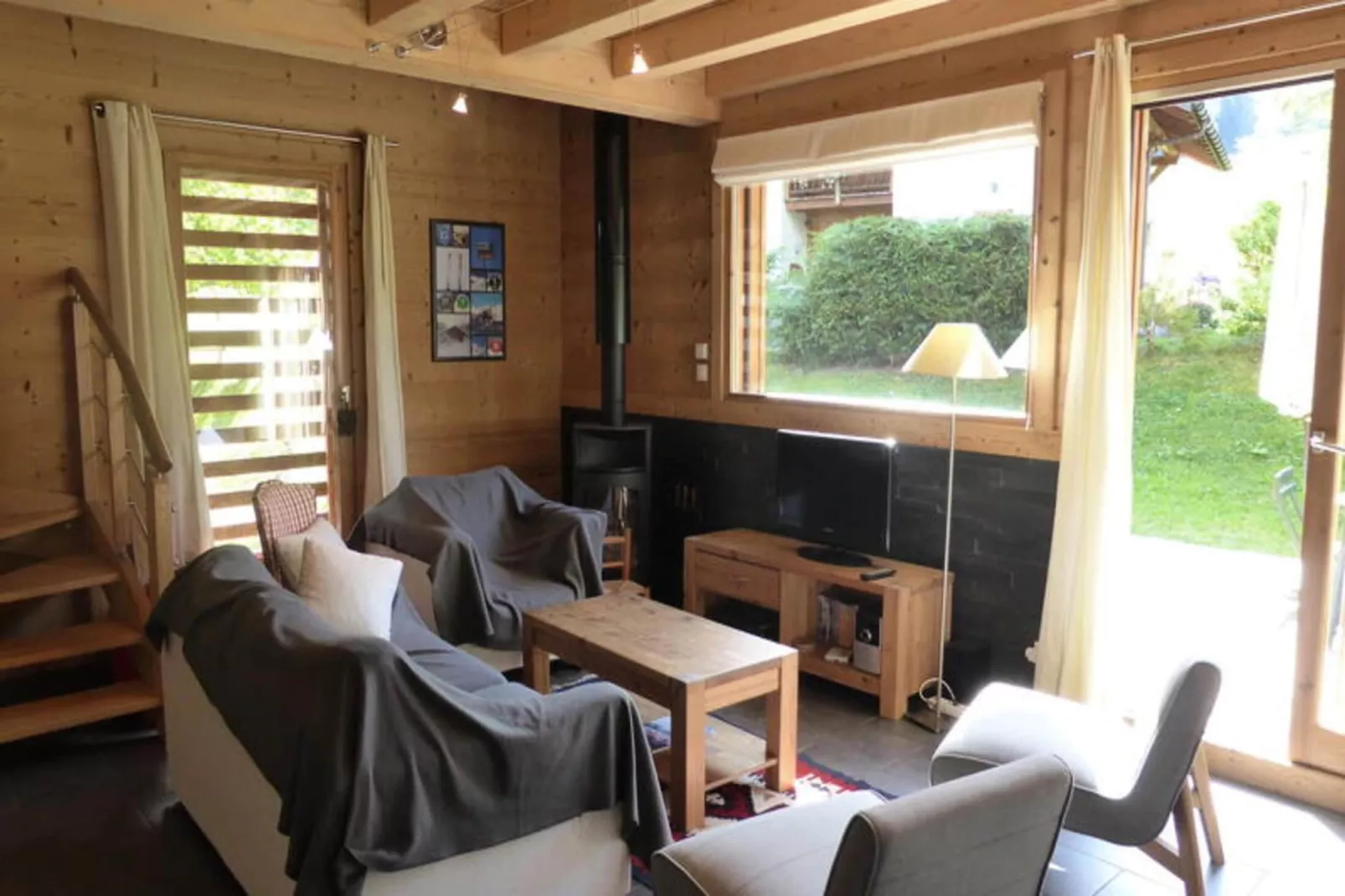 Chalet Champelet-Buitenkant zomer