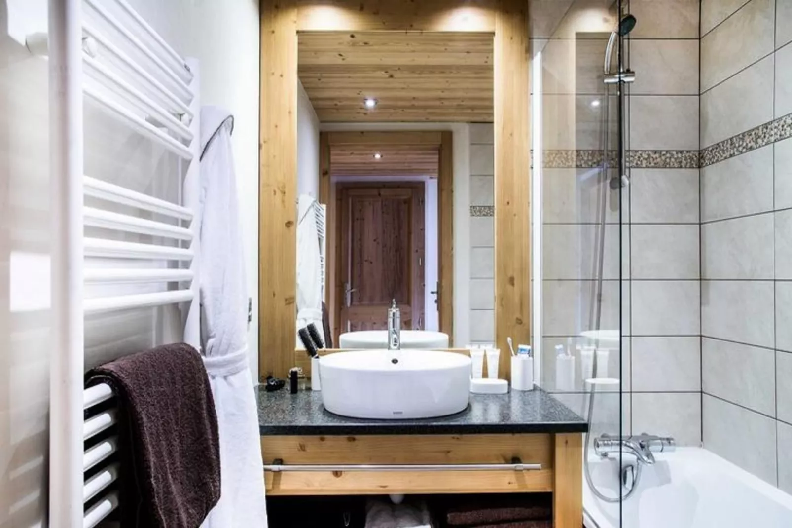 Résidence Les Grandes Alpes****-Badkamer