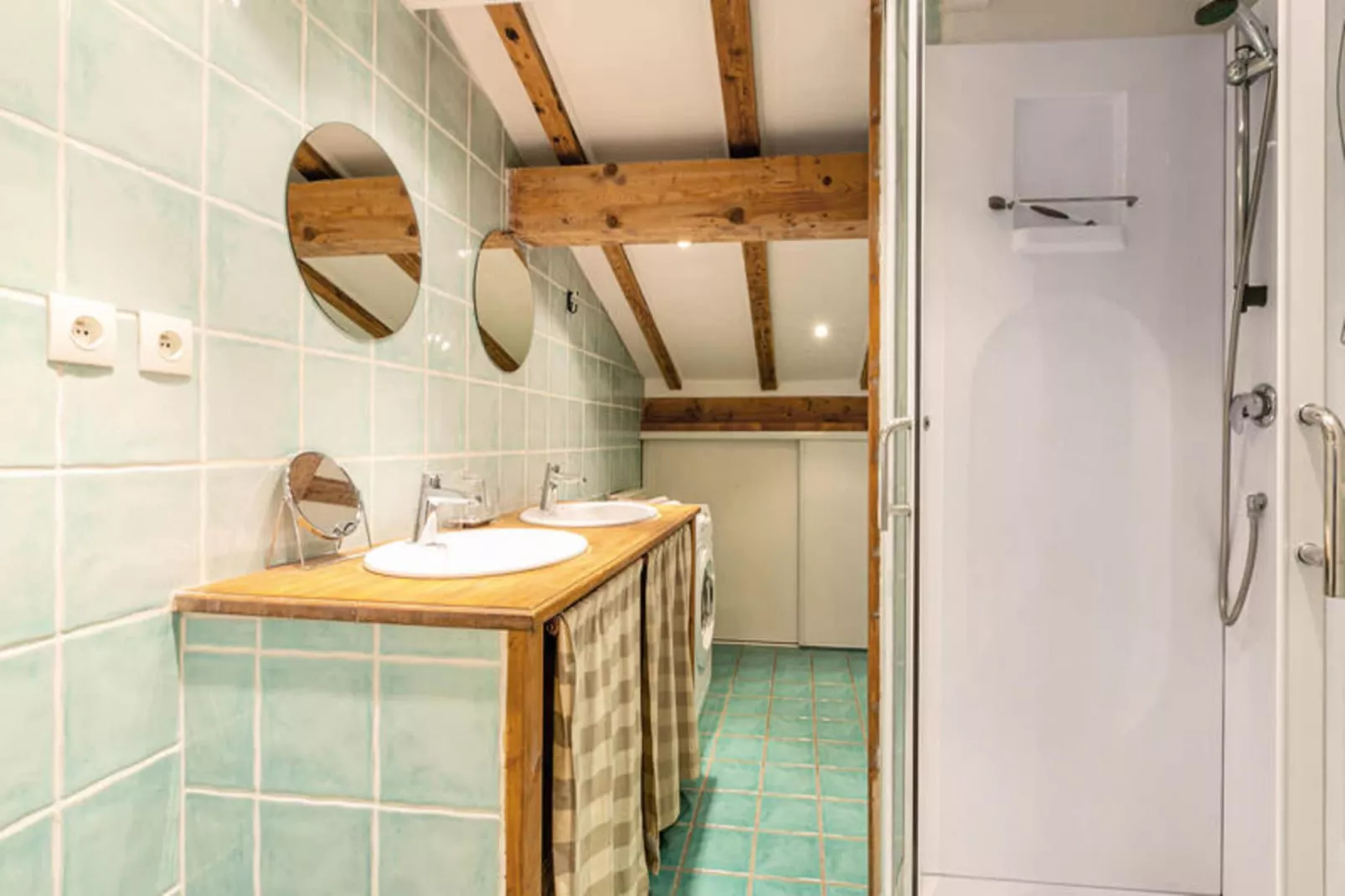 Résidence Gentianes-Badkamer