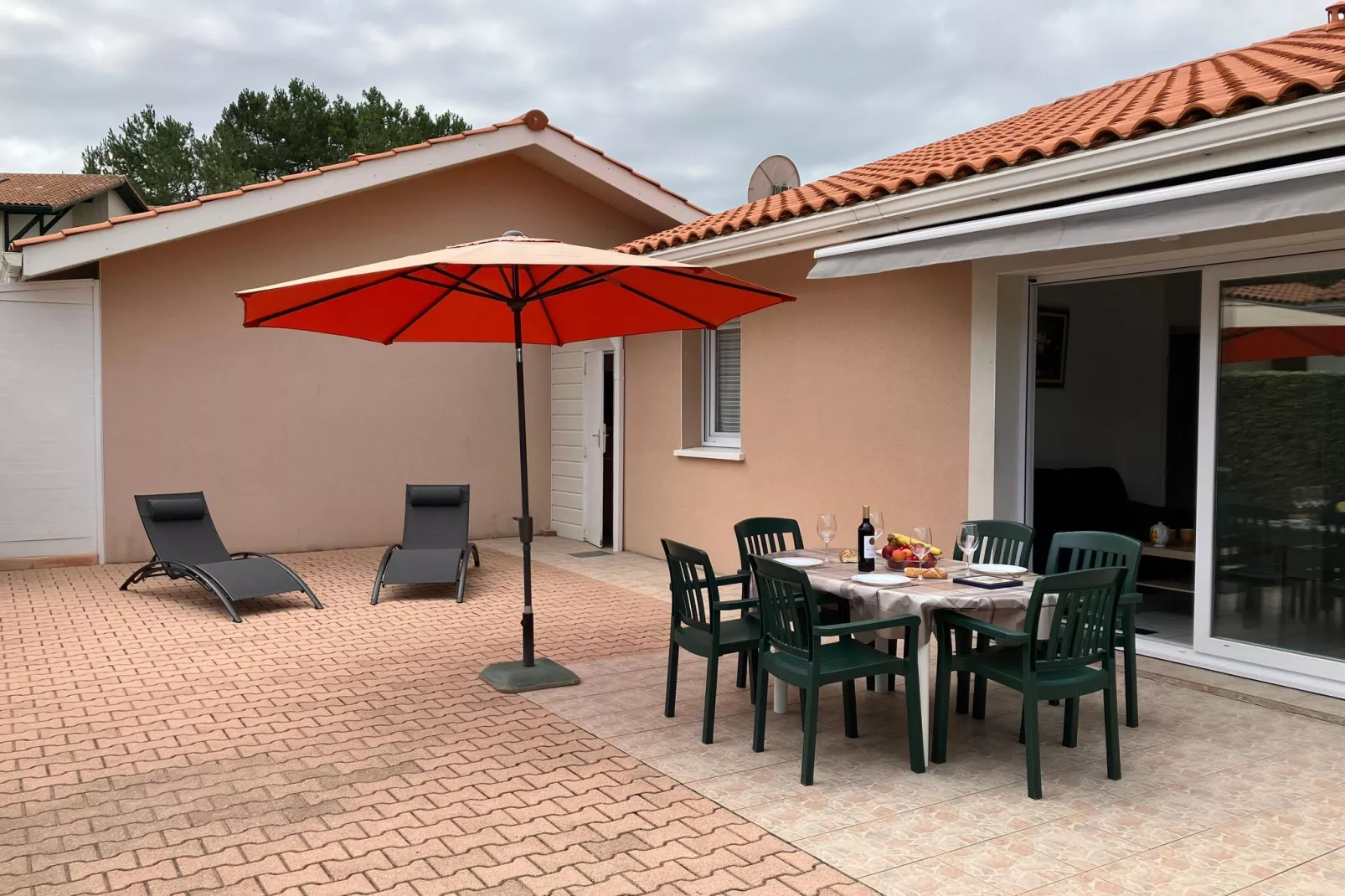 Terraced house Moliets-Buitenkant zomer
