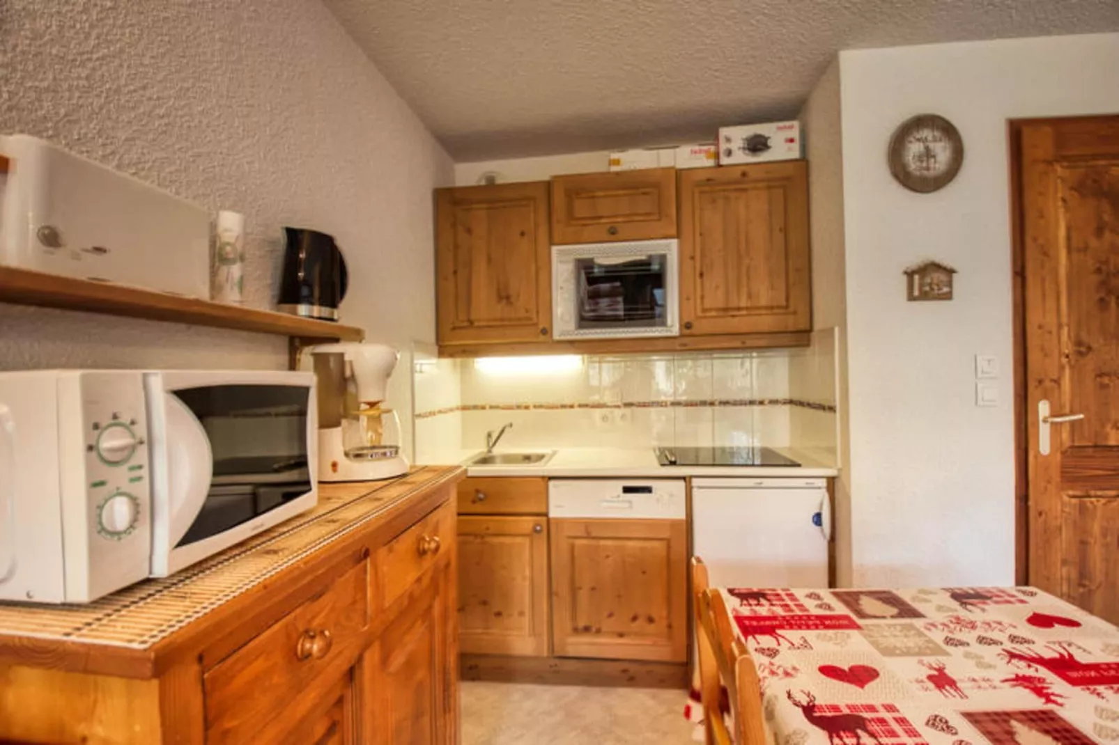 Résidence Hauts Des Esserts-Buitenkant zomer