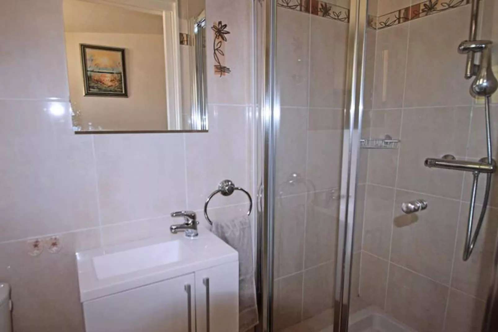 Résidence Pan Cuet-Badkamer