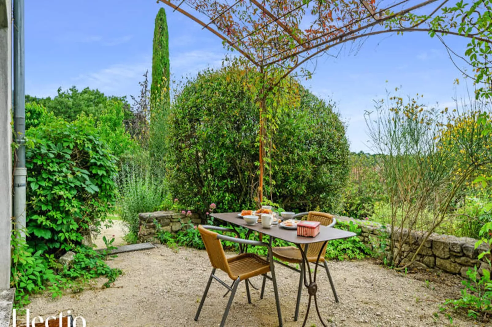 Loggia Des Genets  I  R&eacute;sidence Les Petitons-Image-tags.