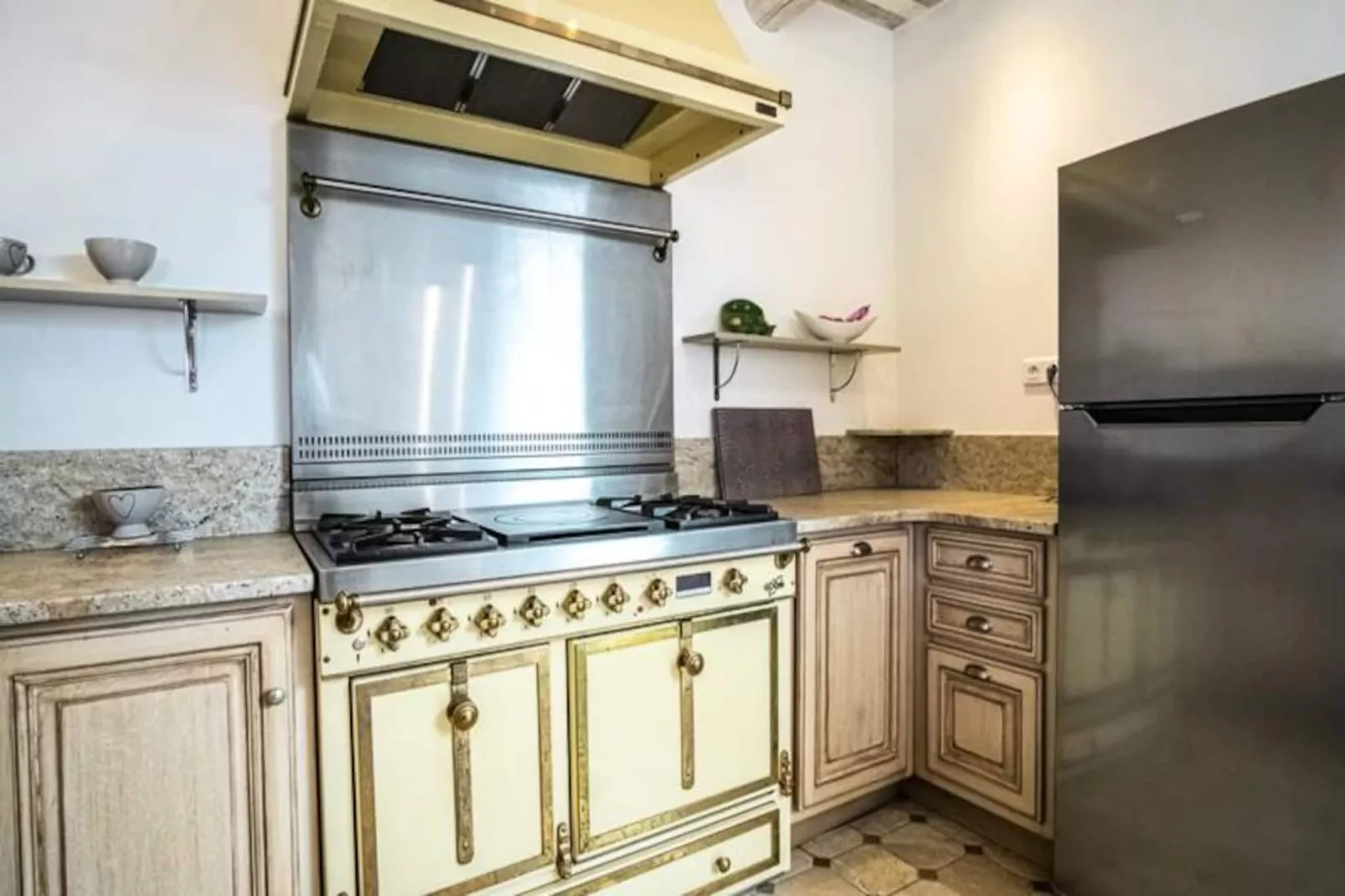 G&icirc;te Tout Confort - Jardin Et Piscine Chauff&eacute;e-Image-tags.