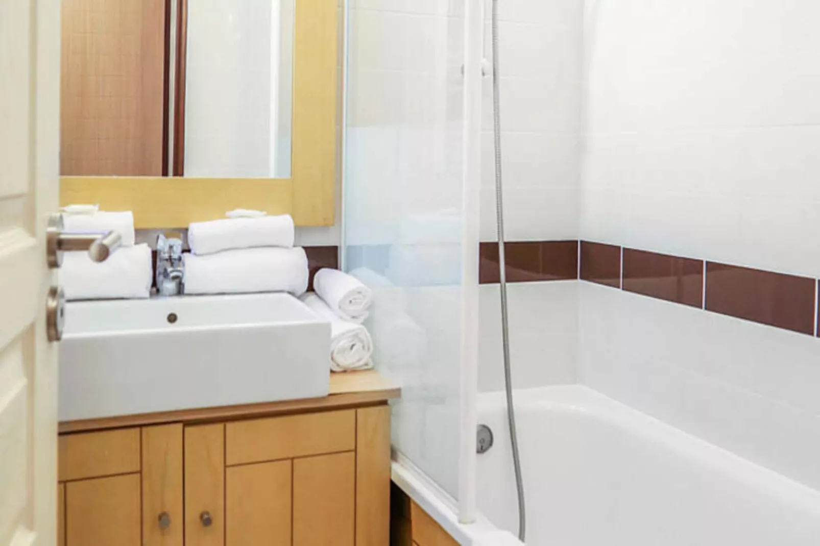 Résidence Le Beach - maeva Home-Buitenkant zomer