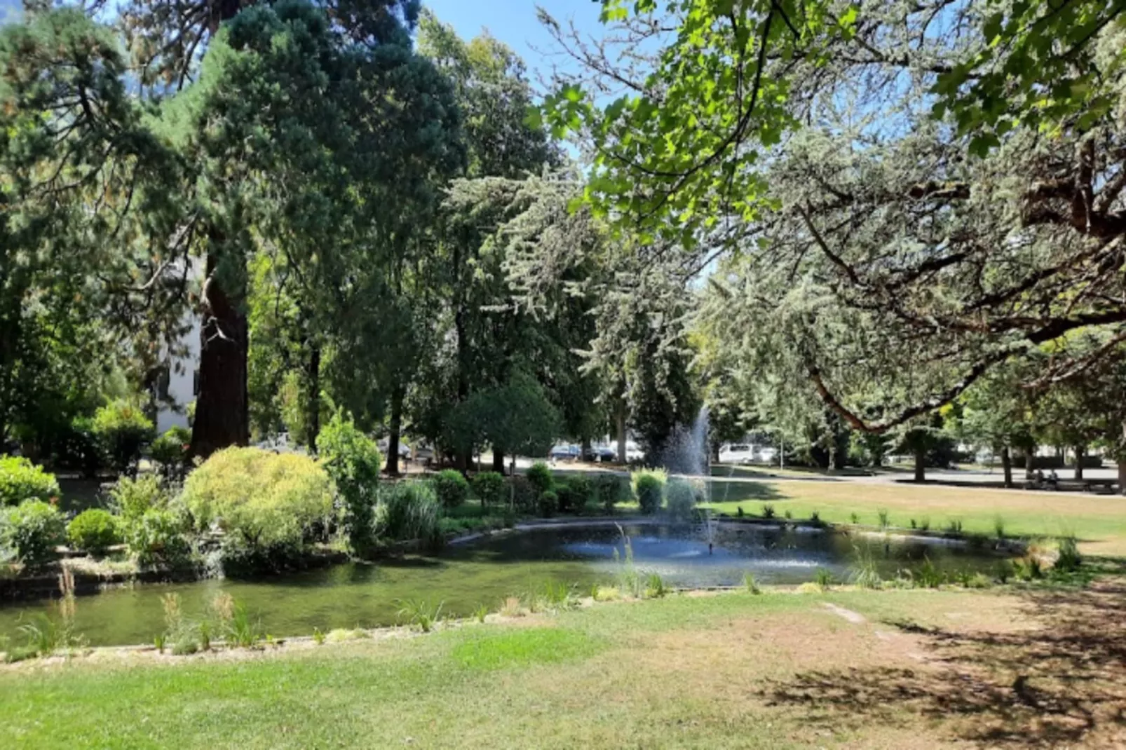 Résidence Jardins Du Casino-Buitenkant zomer