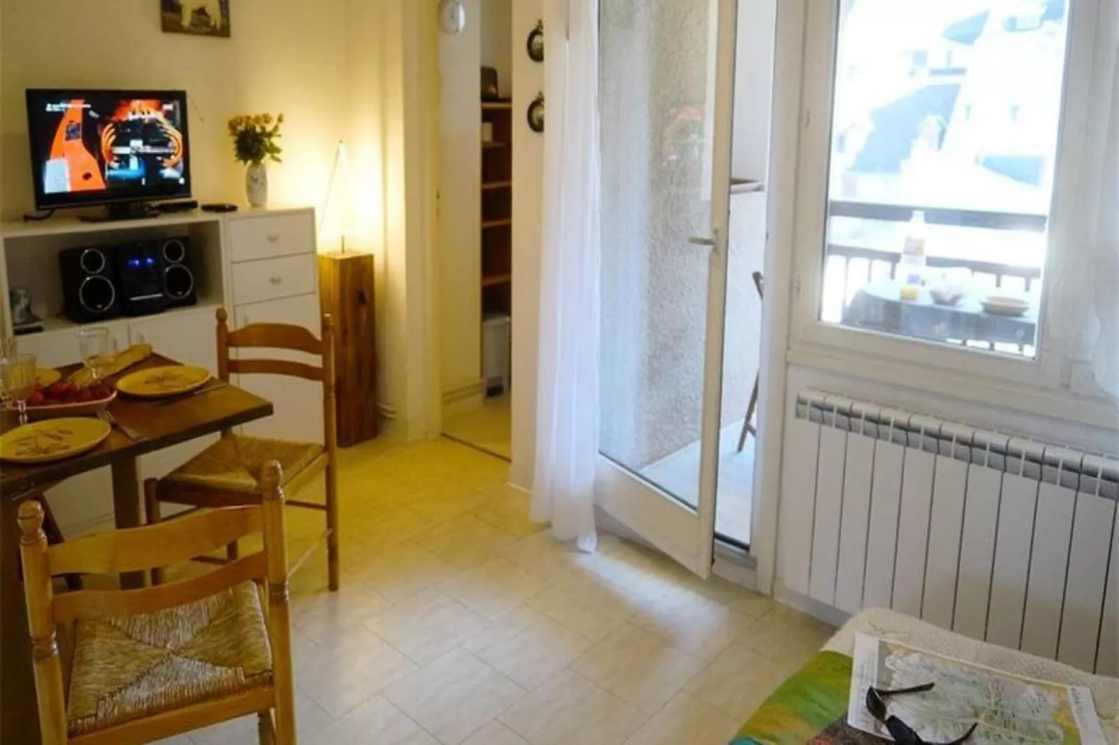 Résidence Sentein-Buitenkant zomer