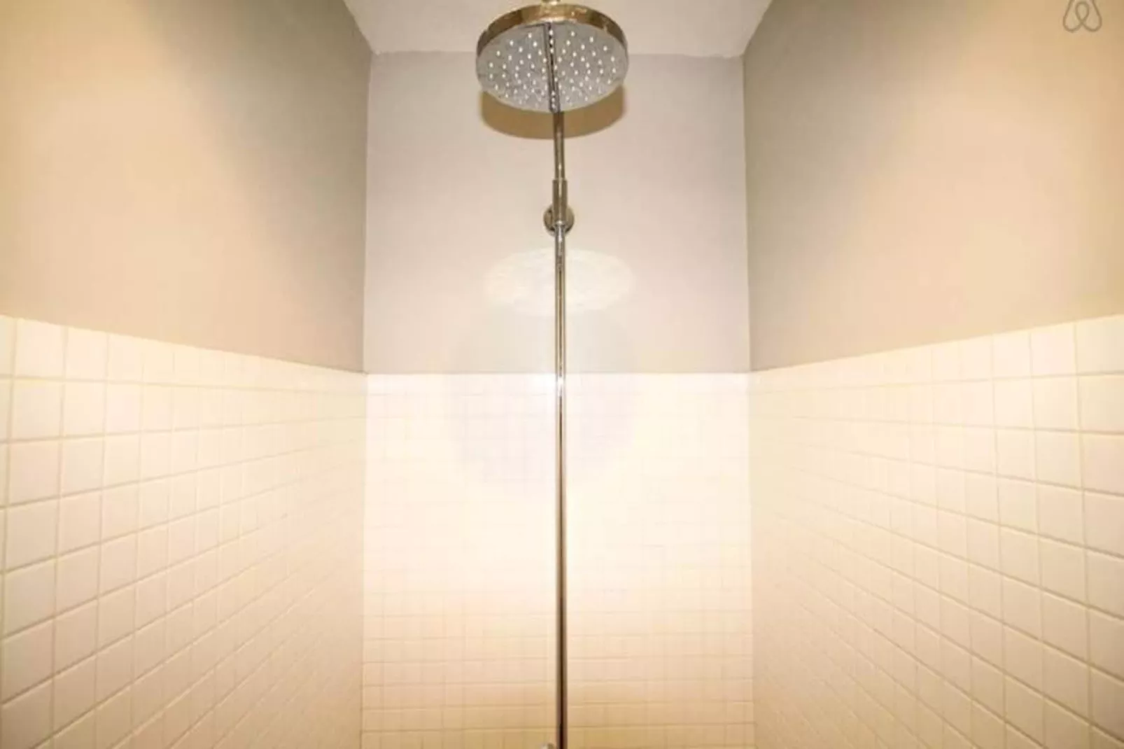 Splendide T3 De Standing, Face Au Jardin Public Pour 4 Personnes Et Enti&egrave;re-Image-tags.